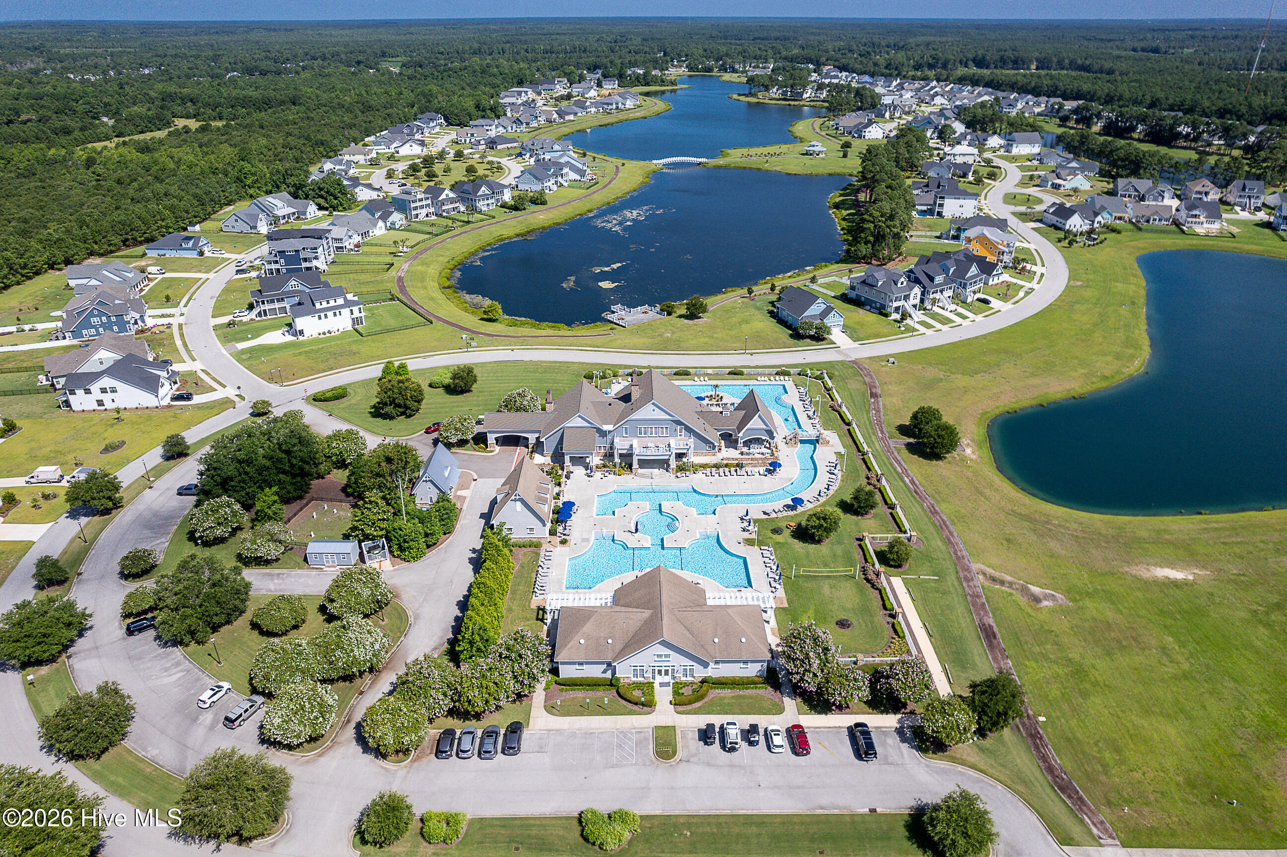 100560315 | Photo 35