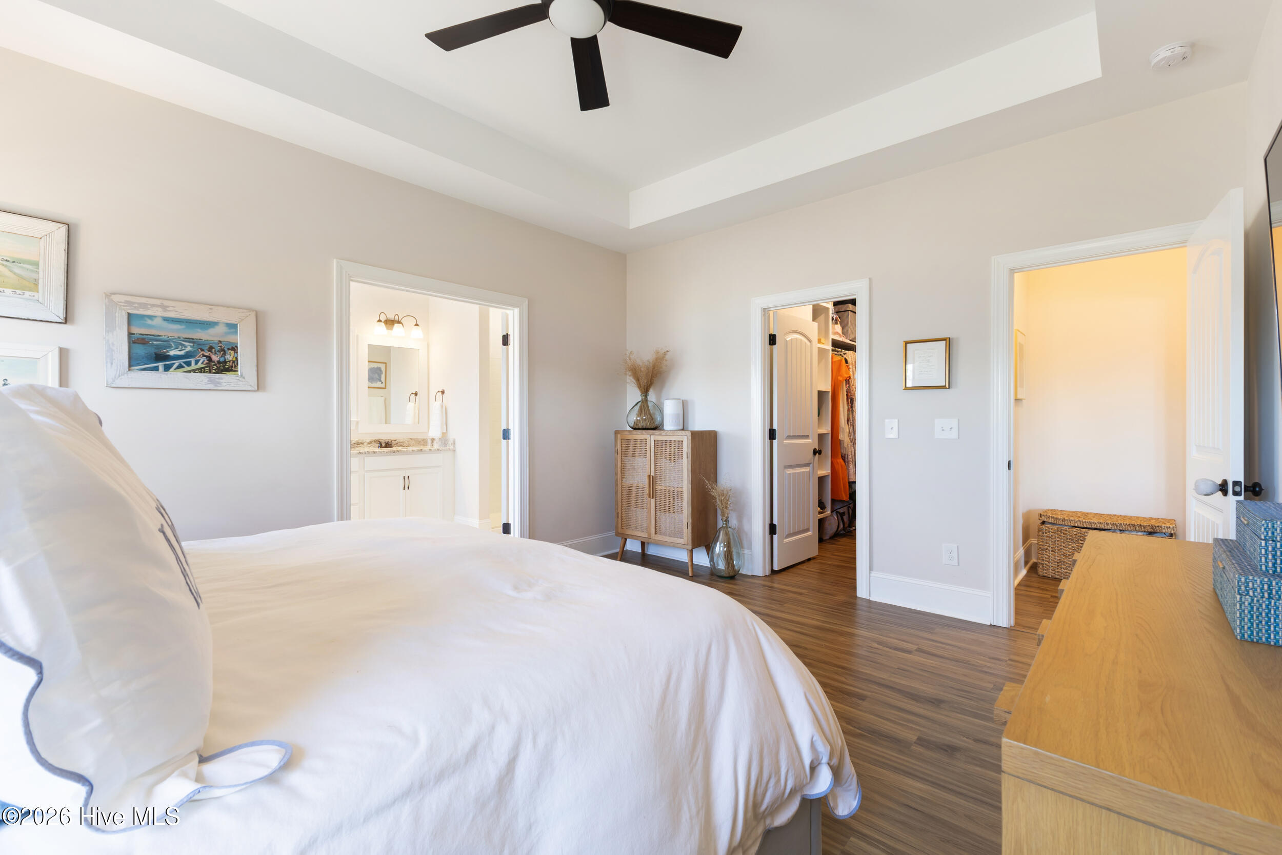 100545228 | Photo 23