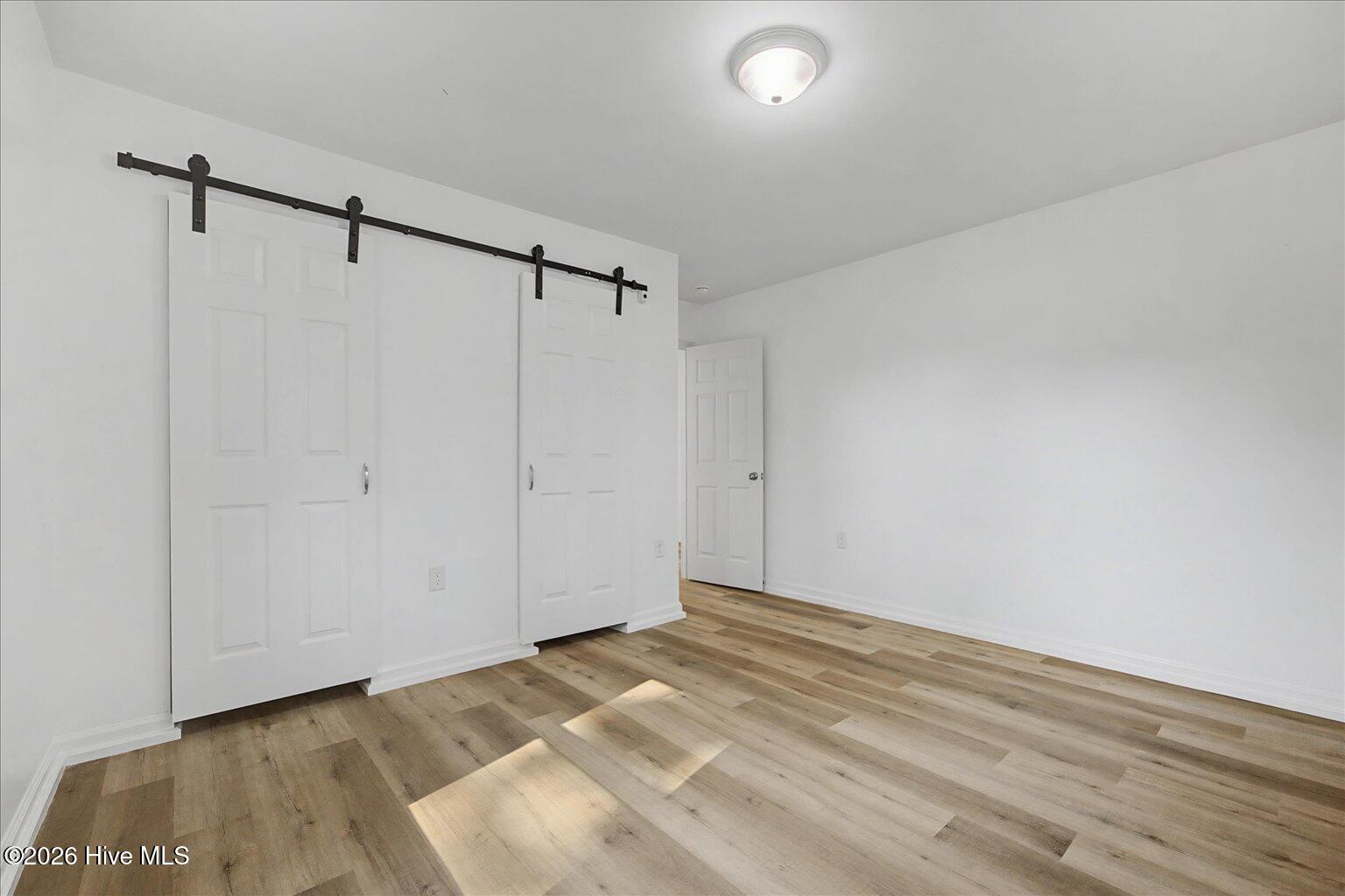 100554181 | Photo 28