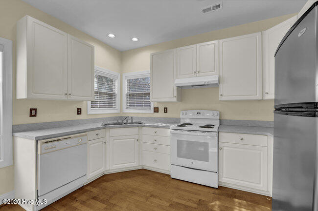 100542118 | Photo 10