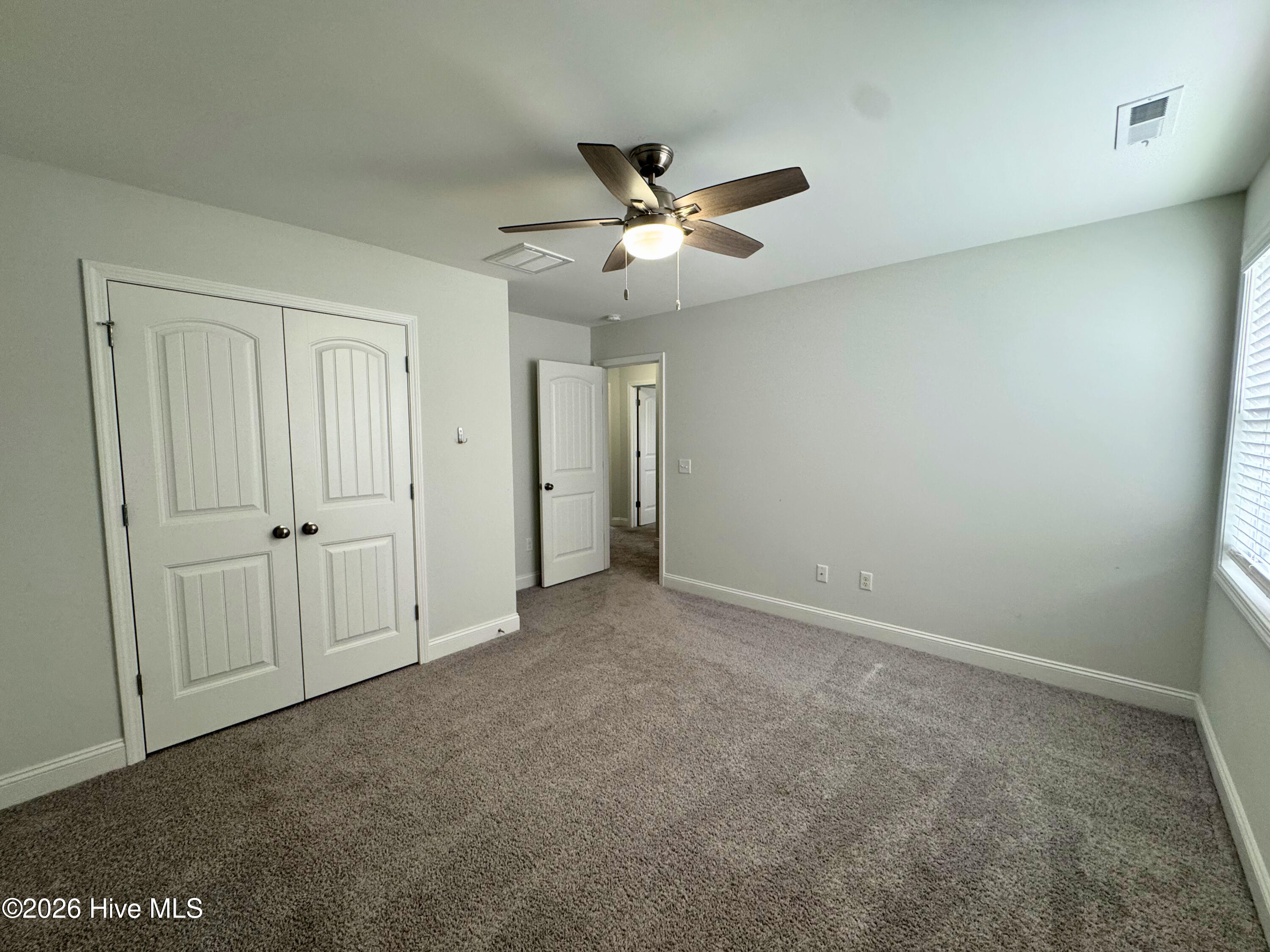 100566006 | Photo 26