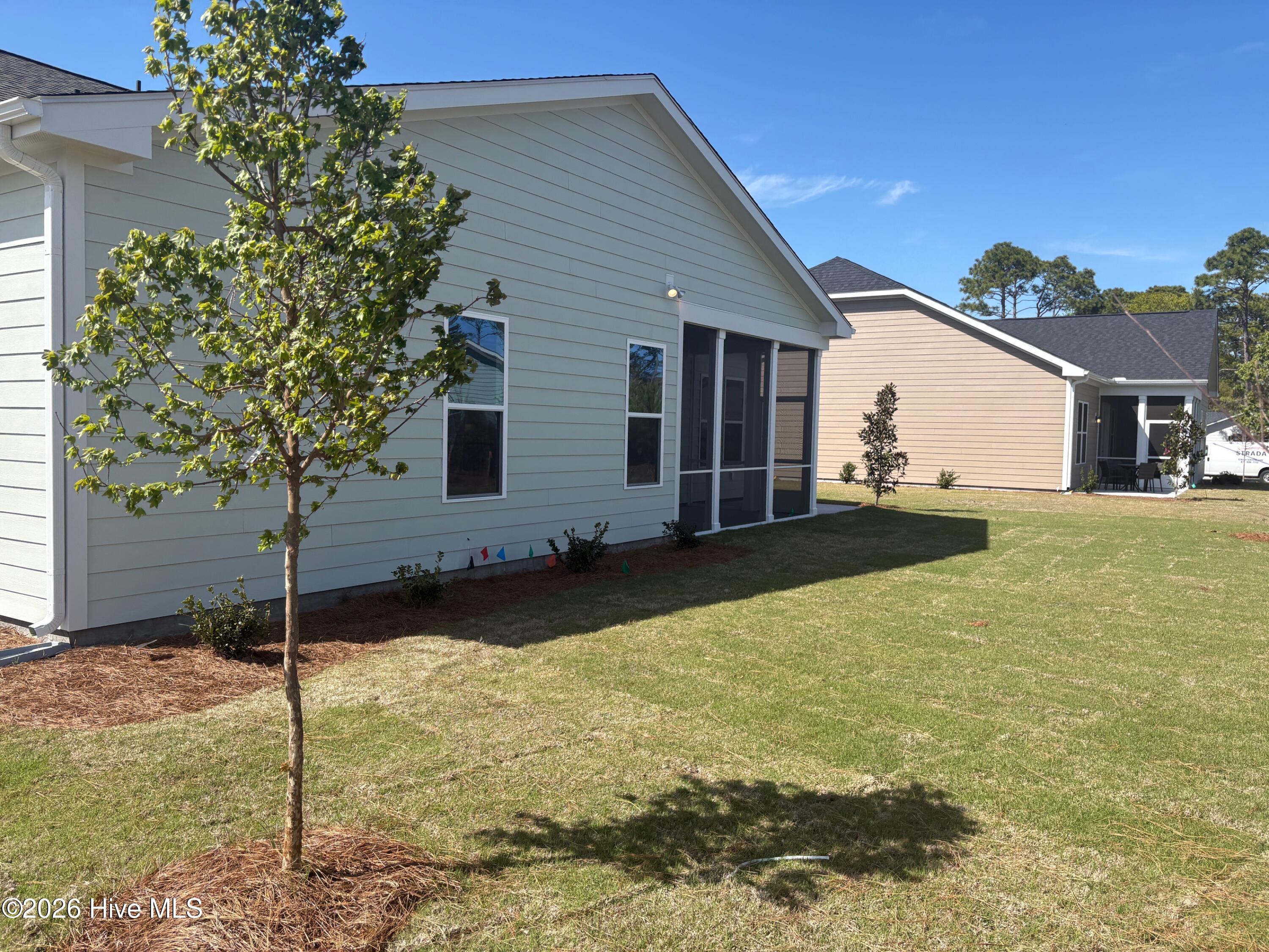 100556601 | Photo 28