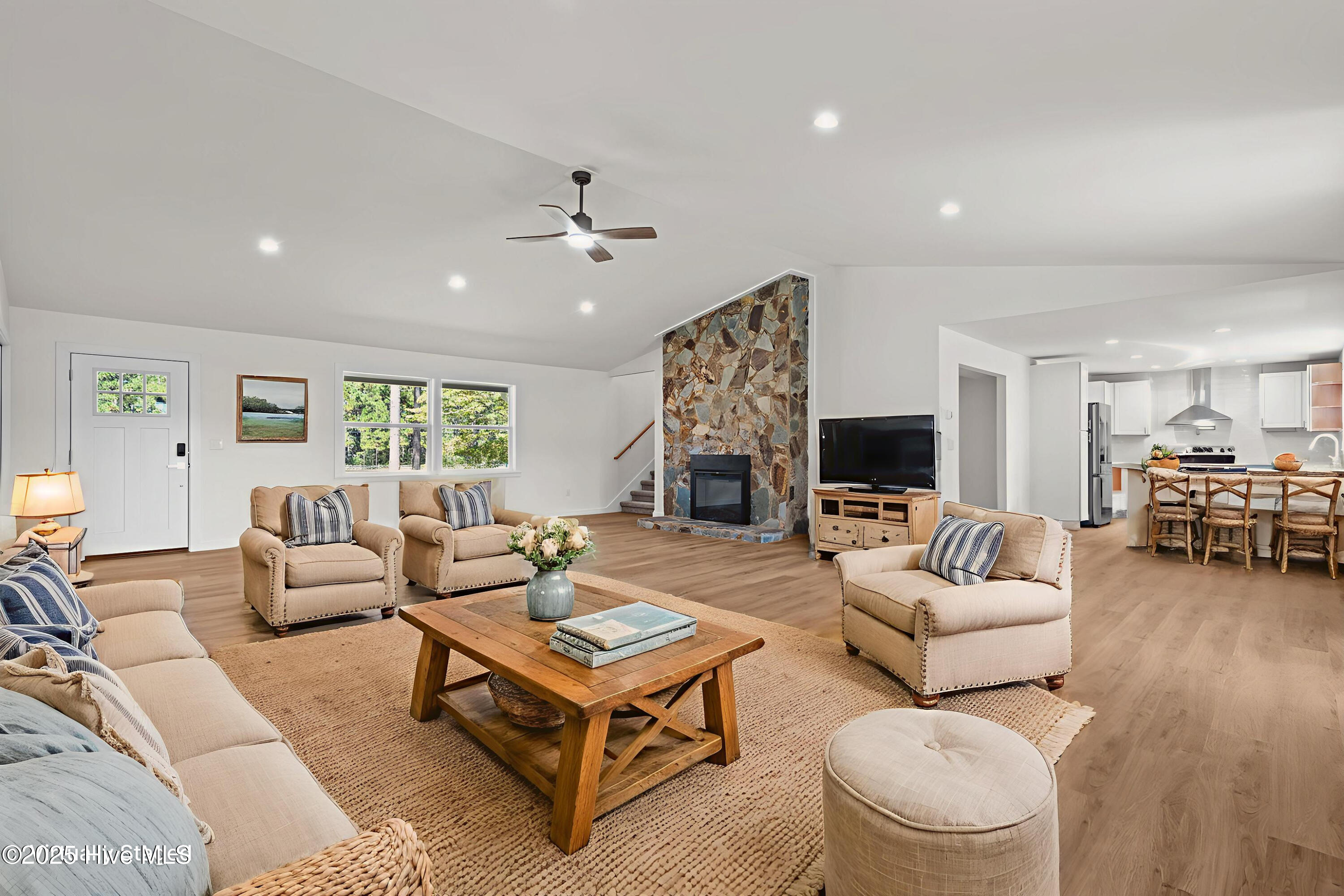 Homes for sale in West End, NC | 118 Devonshire Ave E, West End, NC 27376 | MLS# 100531273