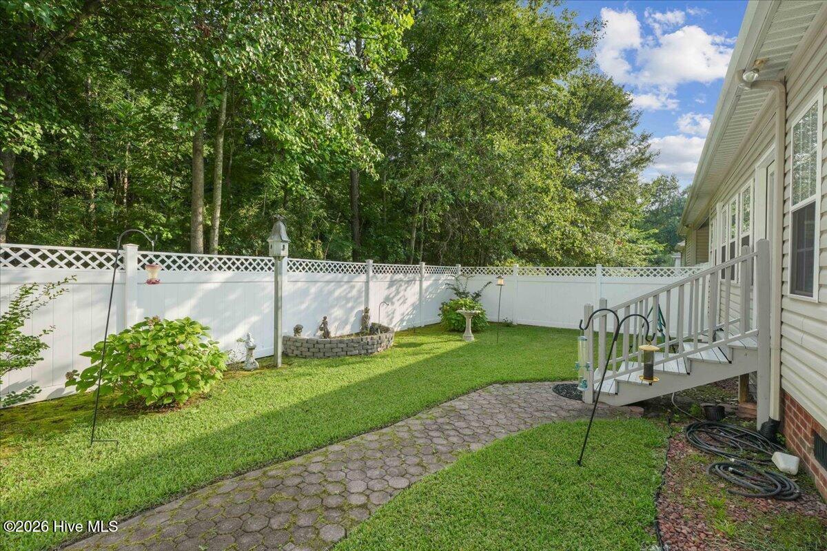 5th image of 208 Commonsgate Dr, Goldsboro, NC 27530 | MLS# 100589597