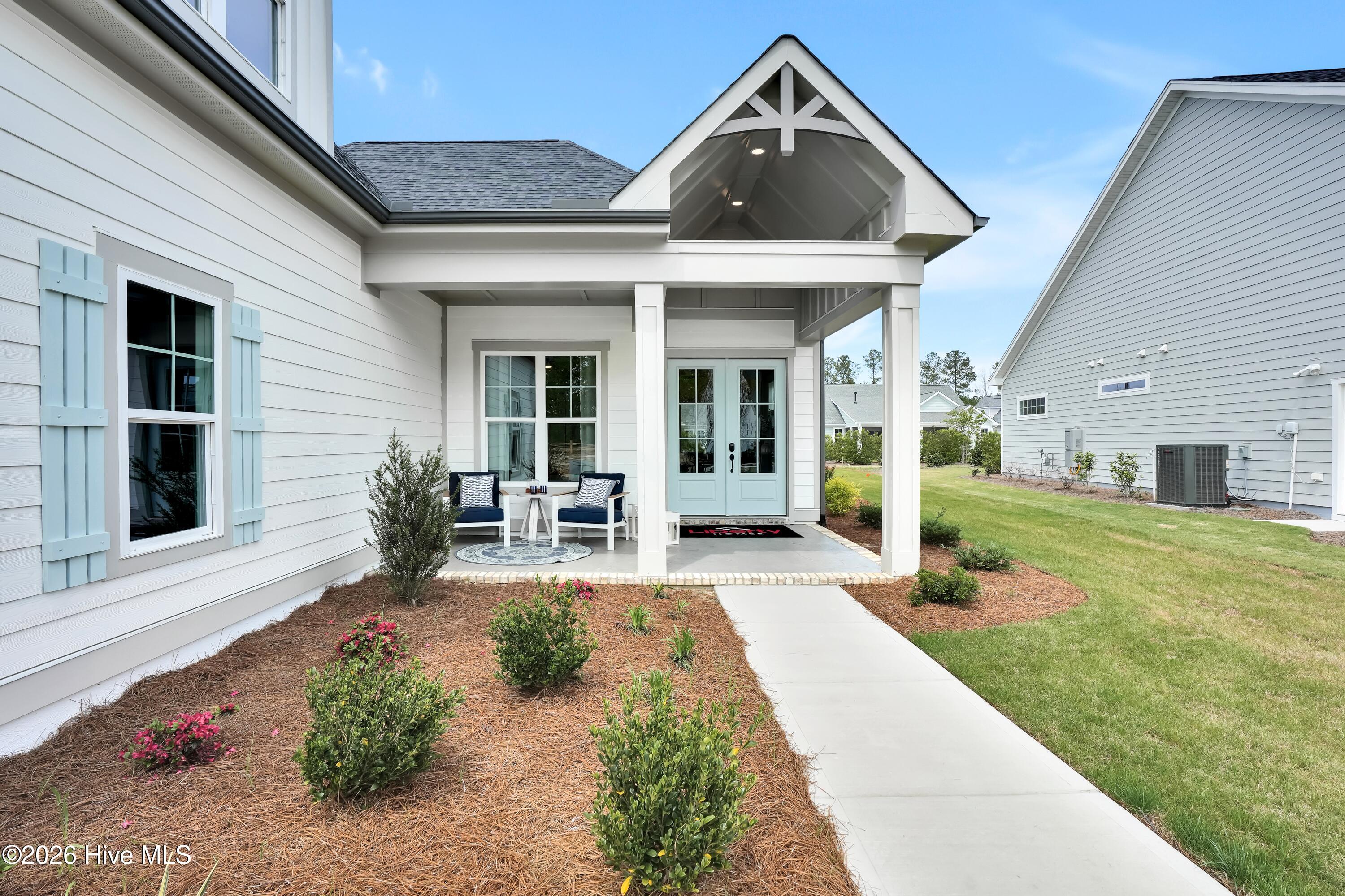 7374 Foxbriar Drive, Leland, NC, 28451