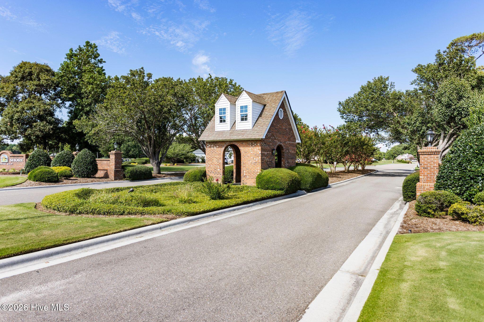 100552606 | Photo 61