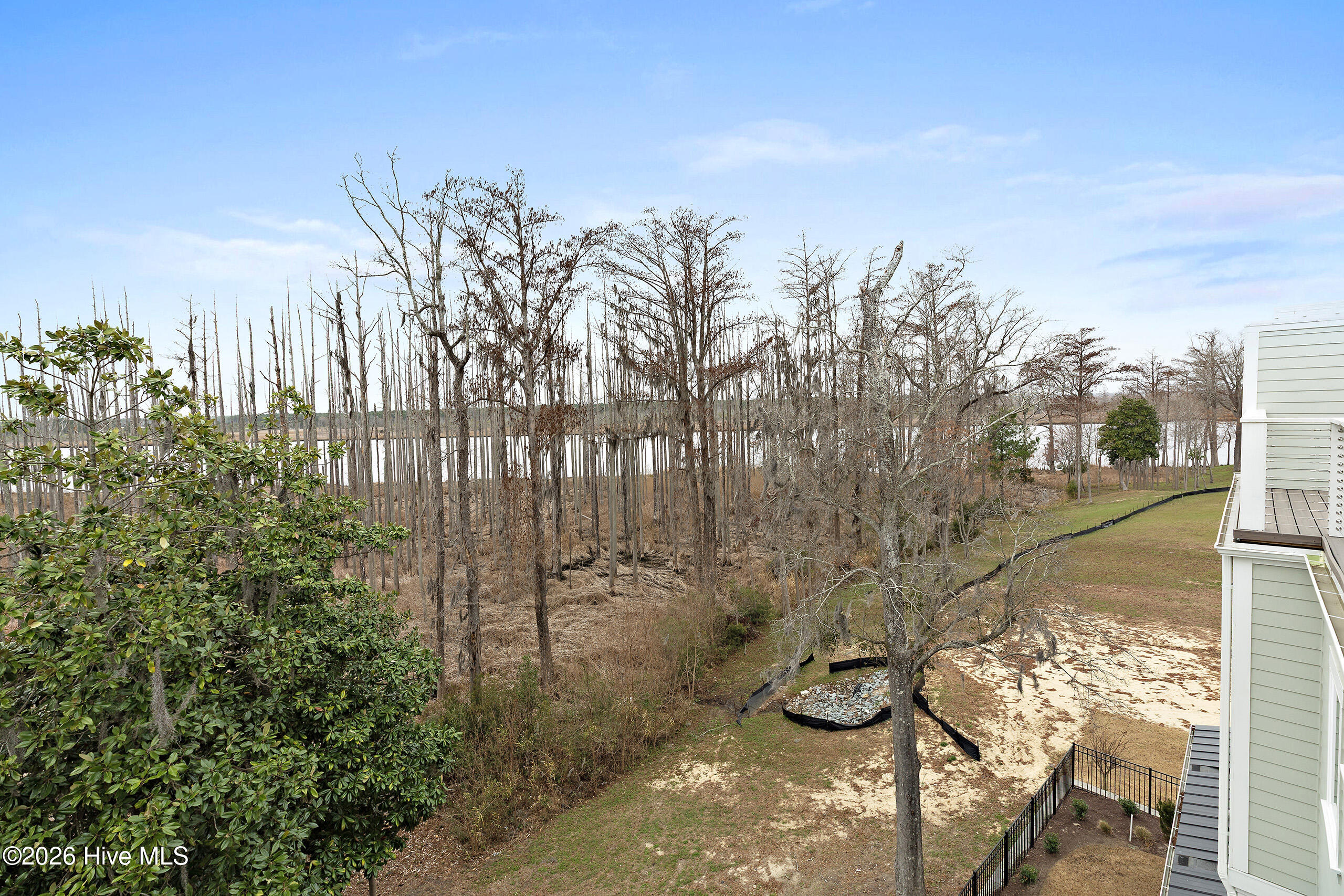 100563450 | Photo 52