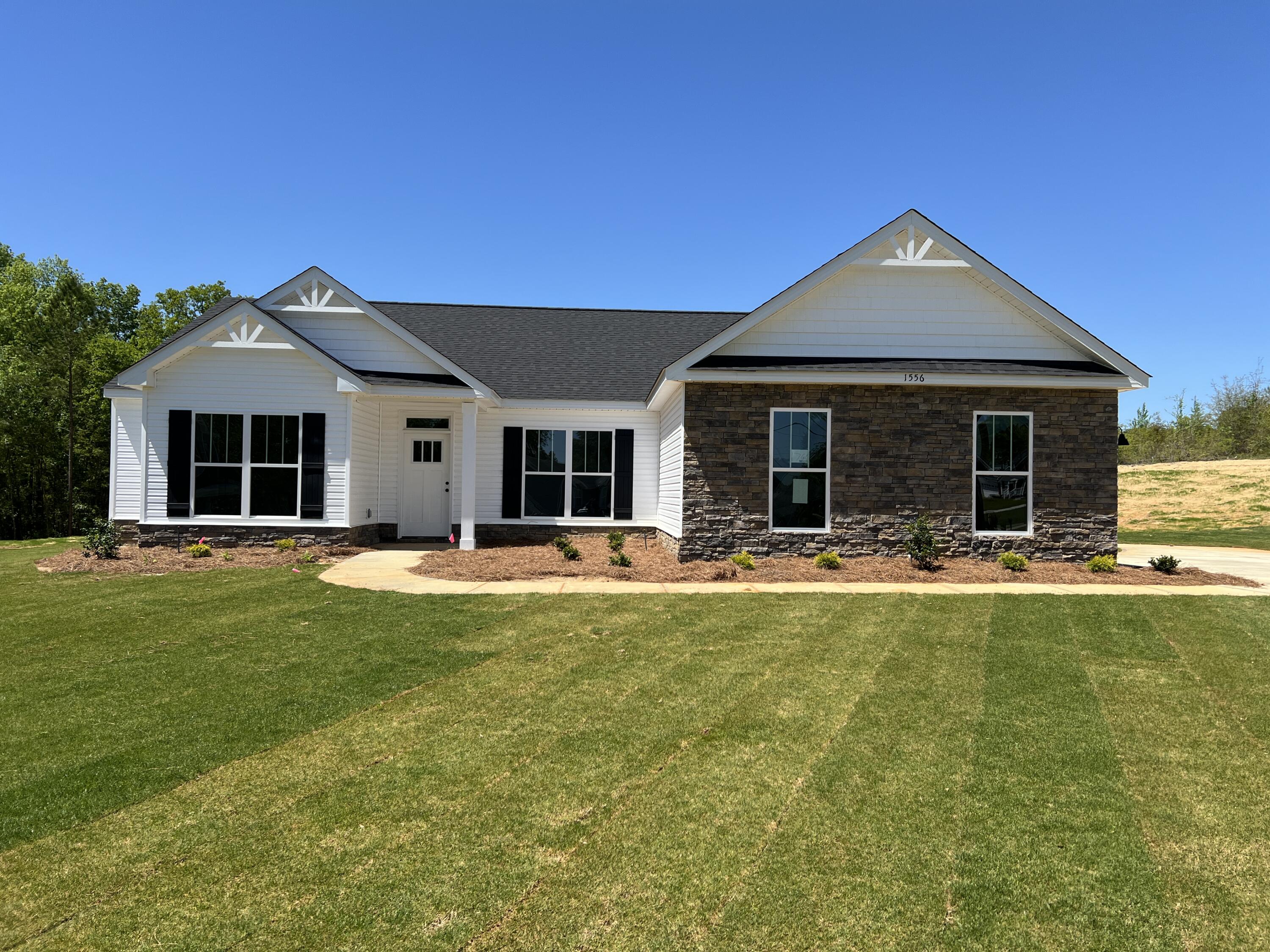1672 N Pine Ridge Drive, Hephzibah, GA 30815 Listing Photo  1