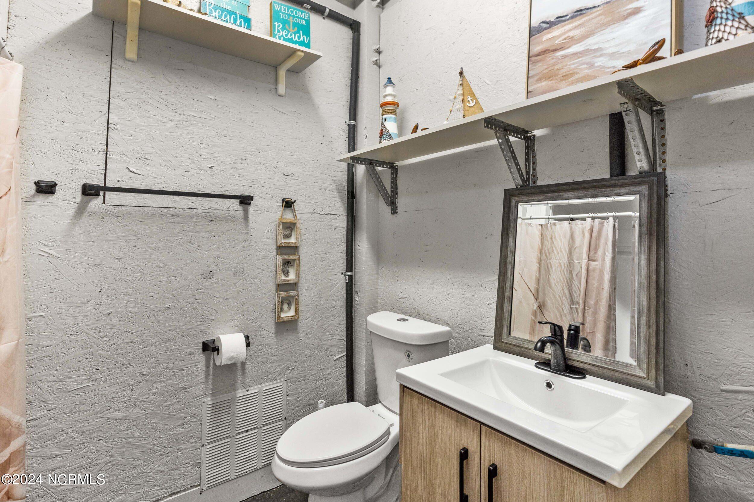 100539951 | Photo 36