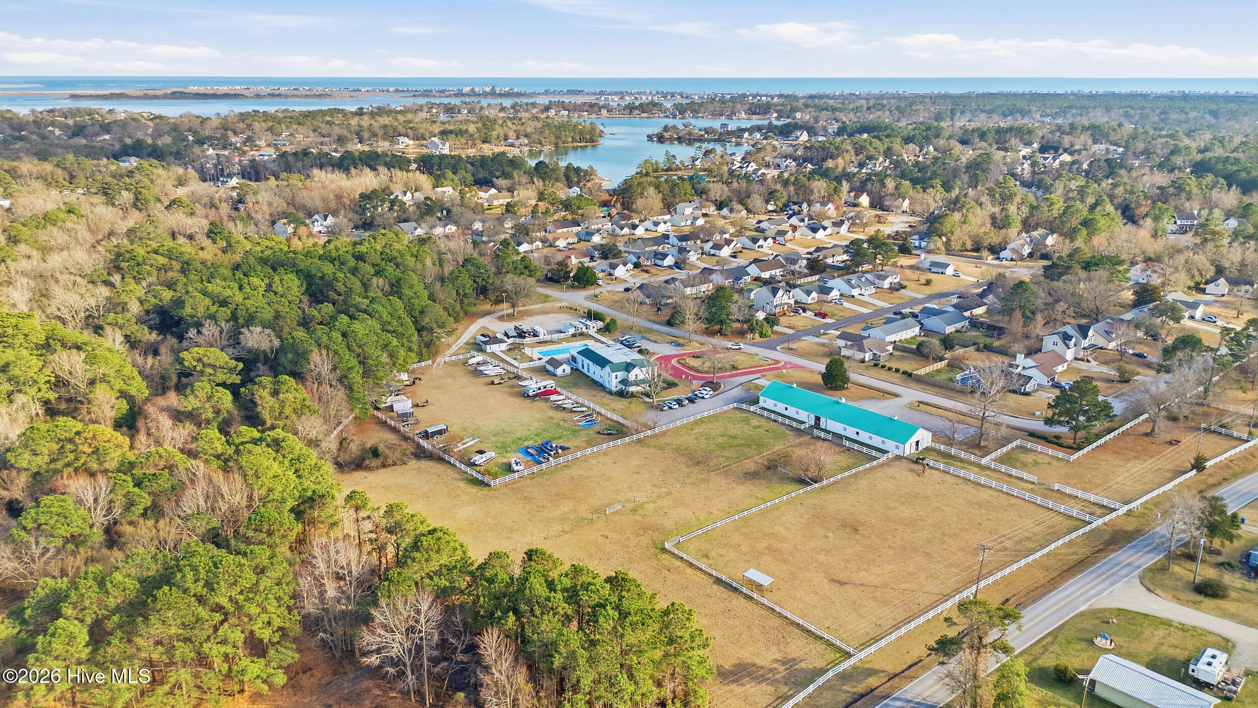 100558595 | Photo 88