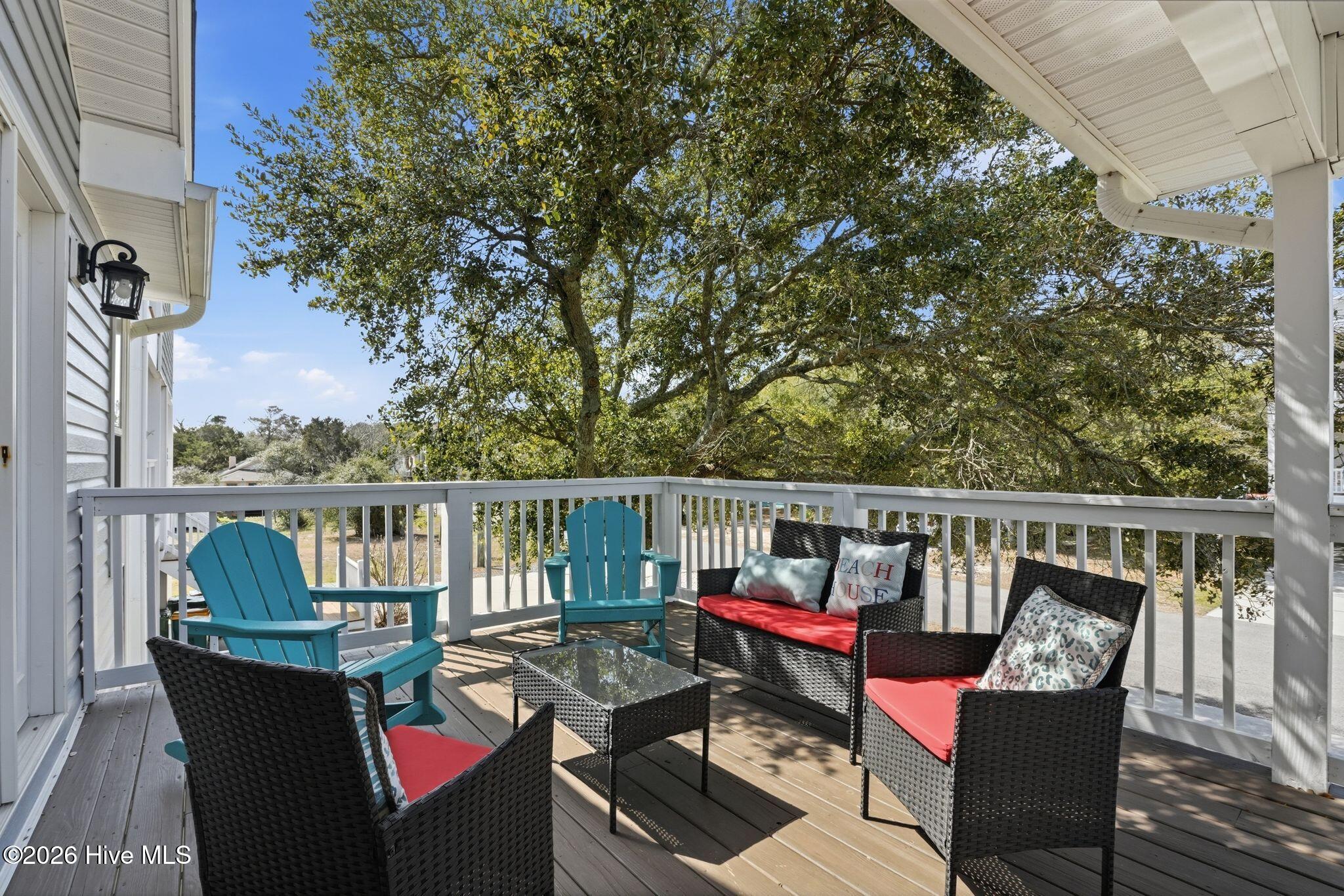 100558561 | Photo 15