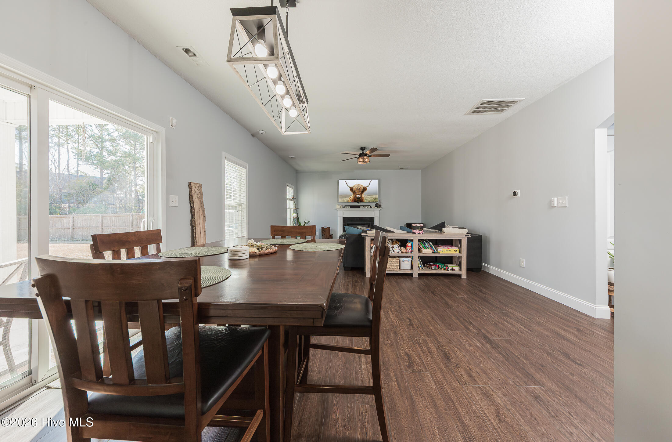 100554751 | Photo 18