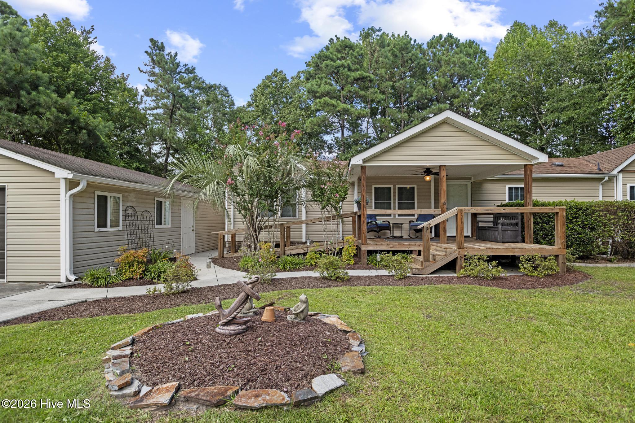 3rd image of 408 Quailridge Ct, Swansboro, NC 28584 | MLS# 100590528