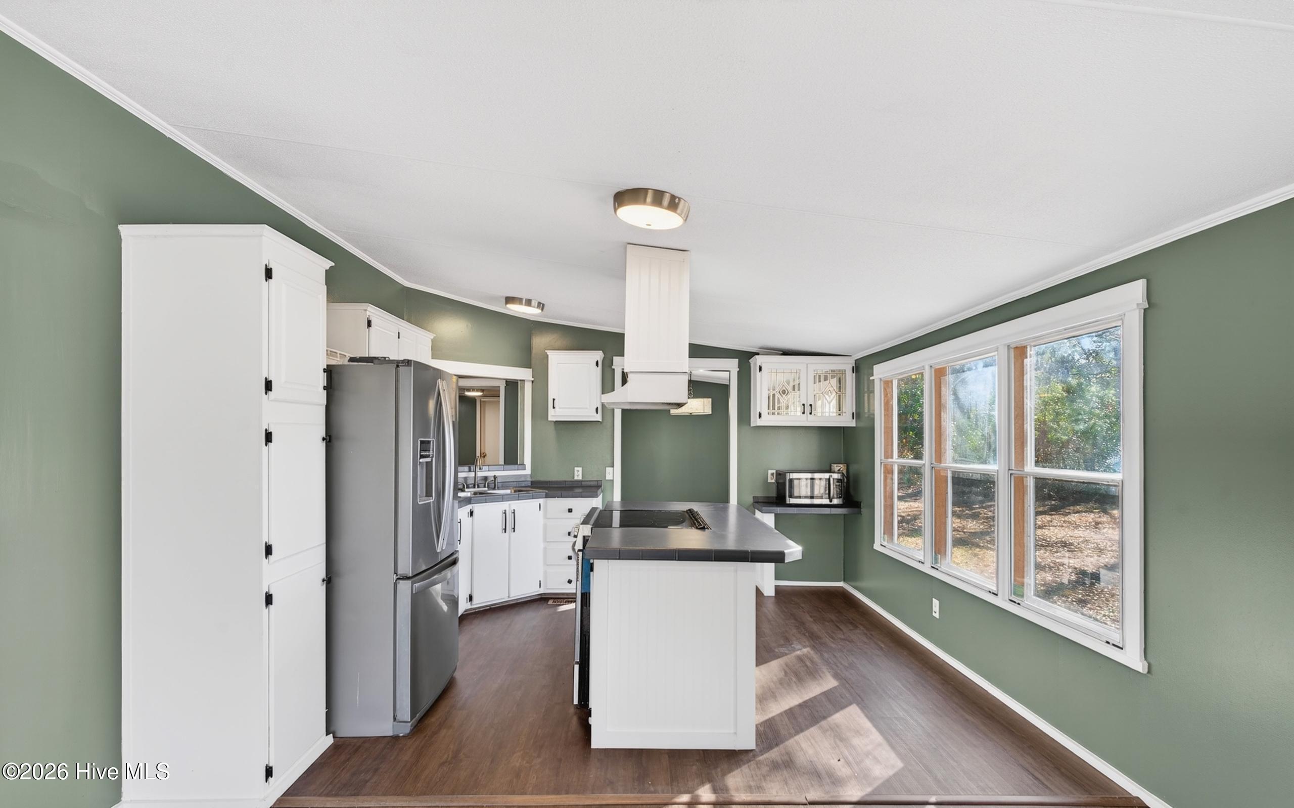 100551821 | Photo 13