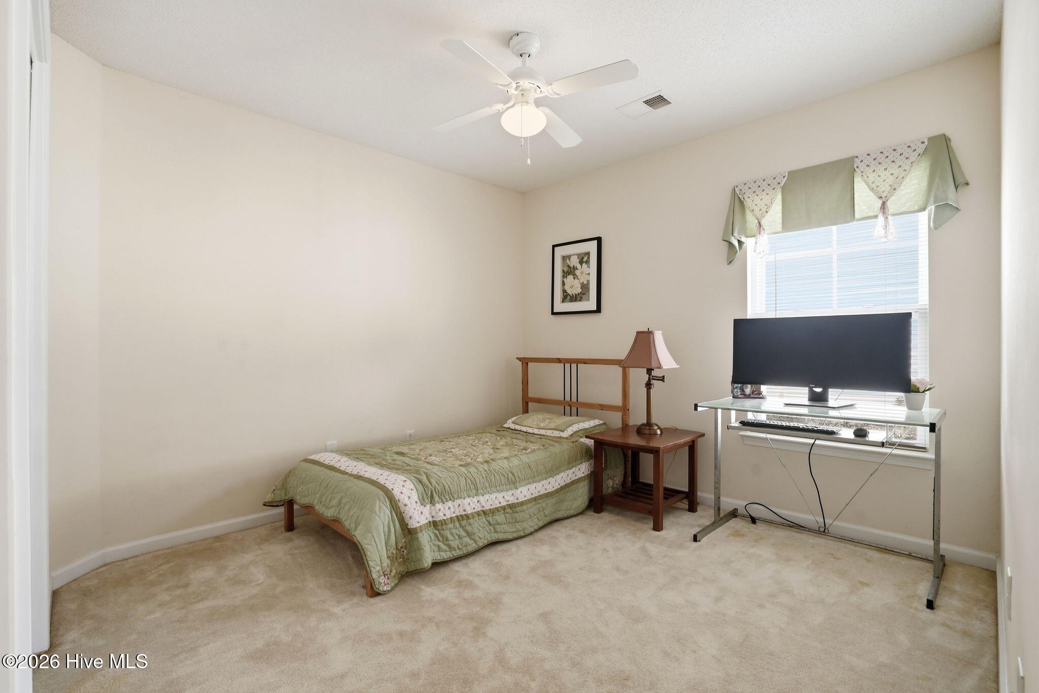 100560639 | Photo 34