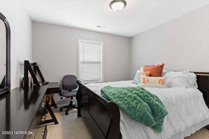 100556108 | Photo 19