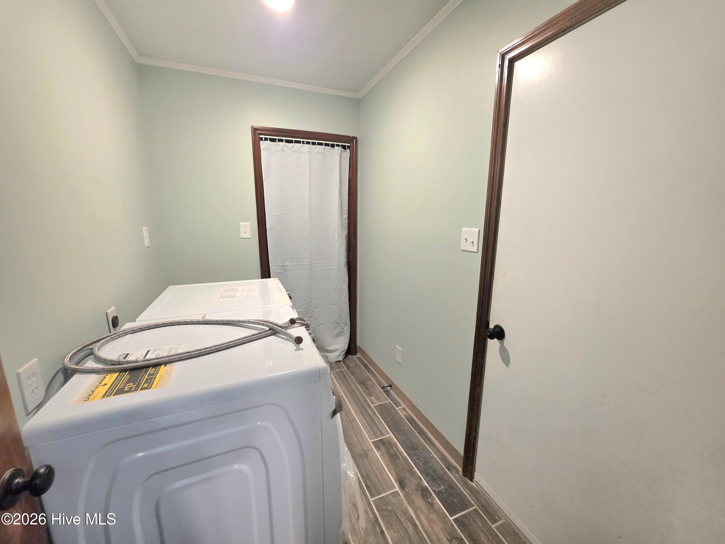 100562929 | Photo 18