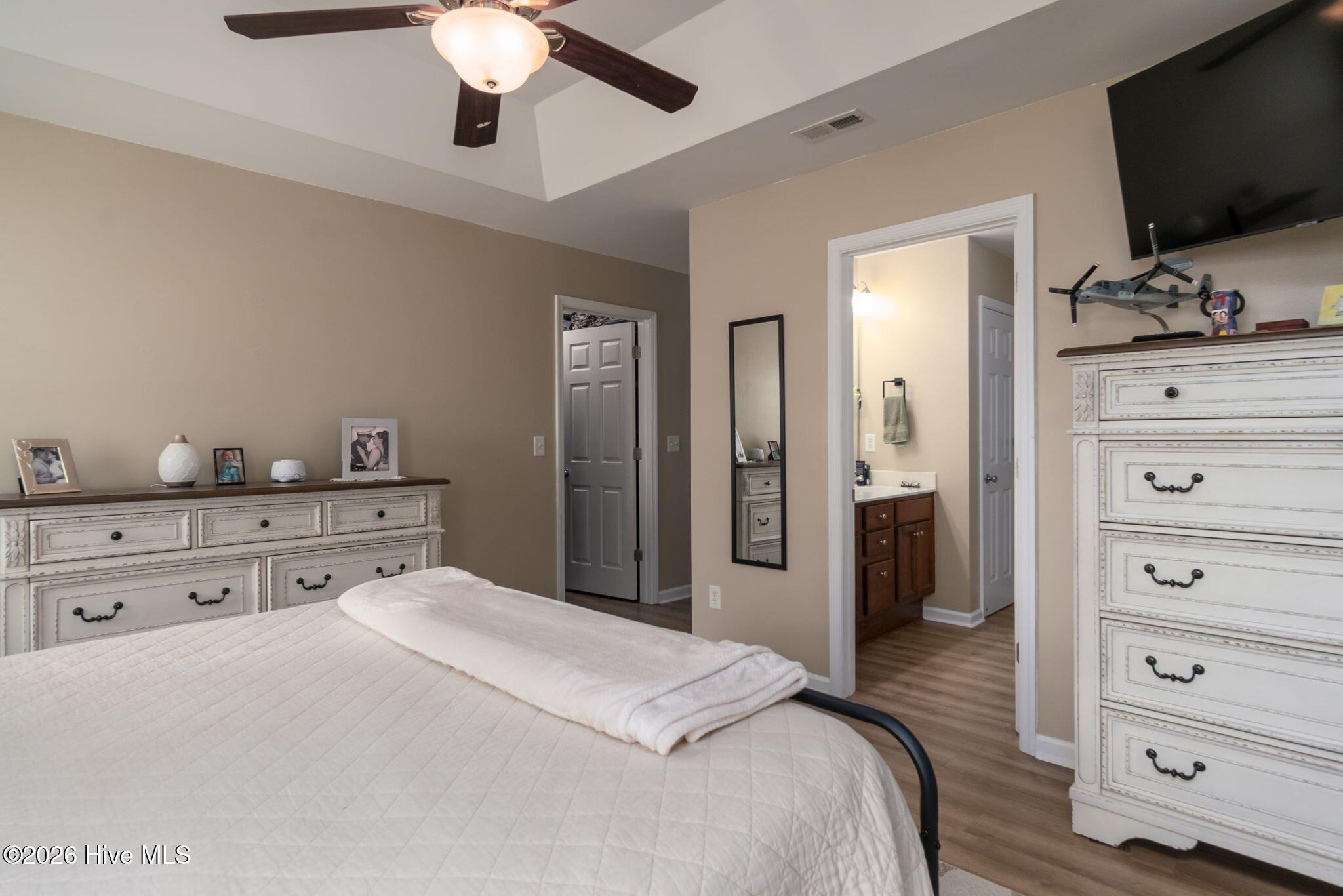 200 Chandler Simpson Court, Beulaville, NC 28518 – photo 22: Master Bedroom
