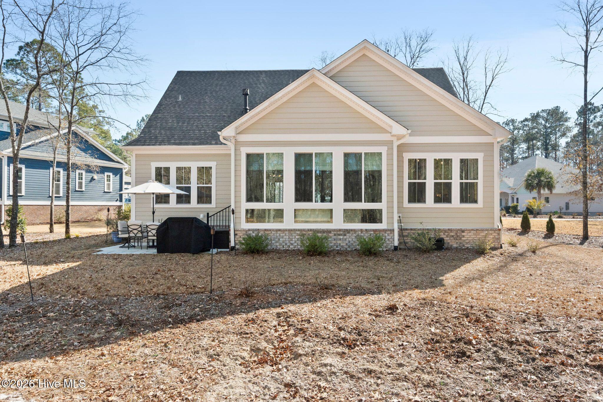 100551668 | Photo 83