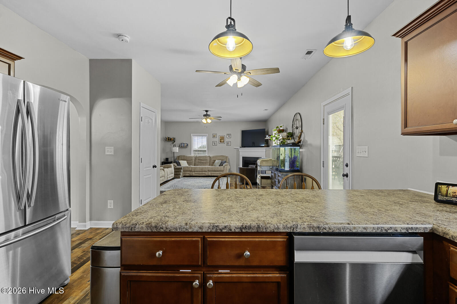 100563152 | Photo 14