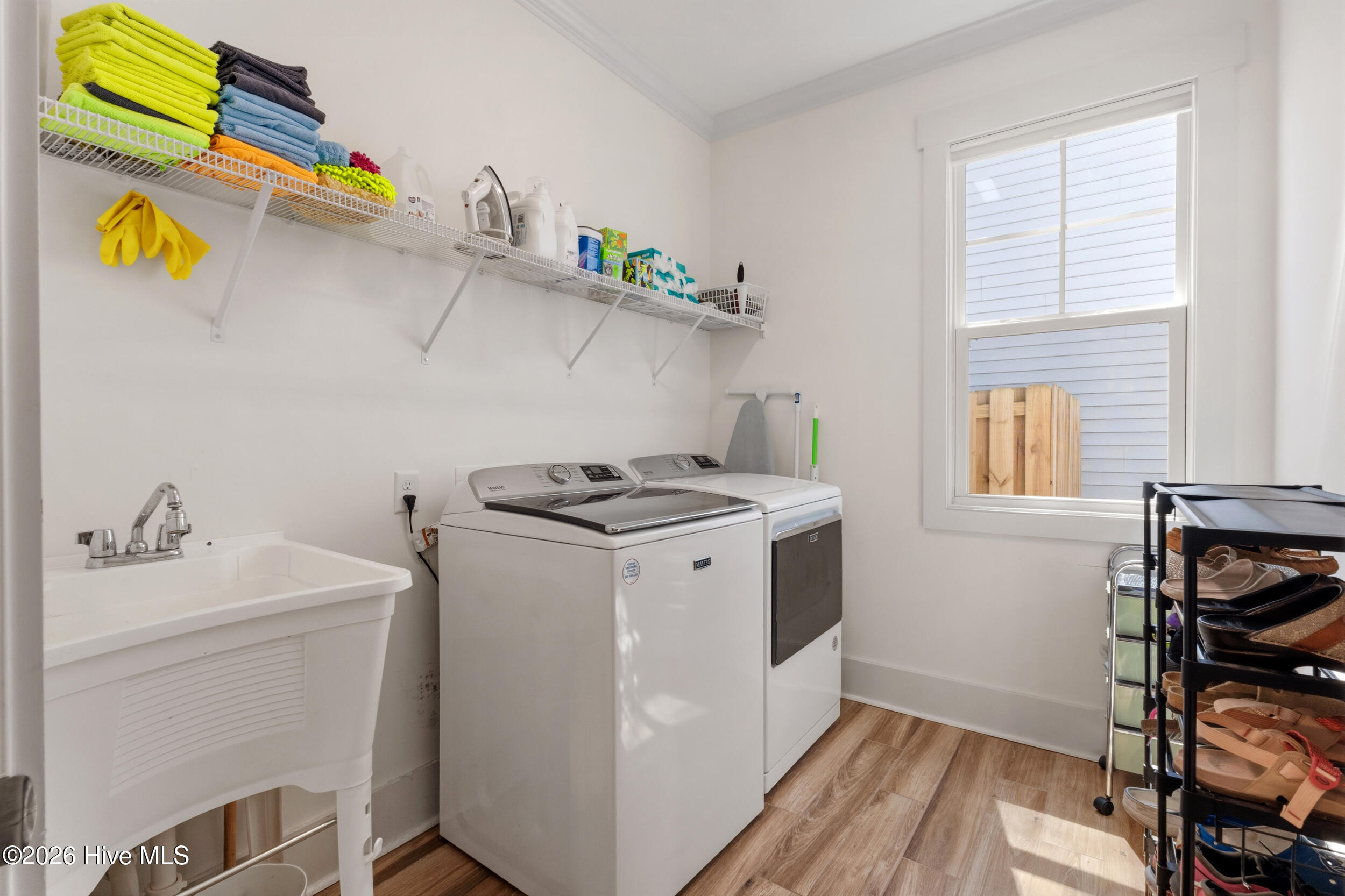 100564391 | Photo 14