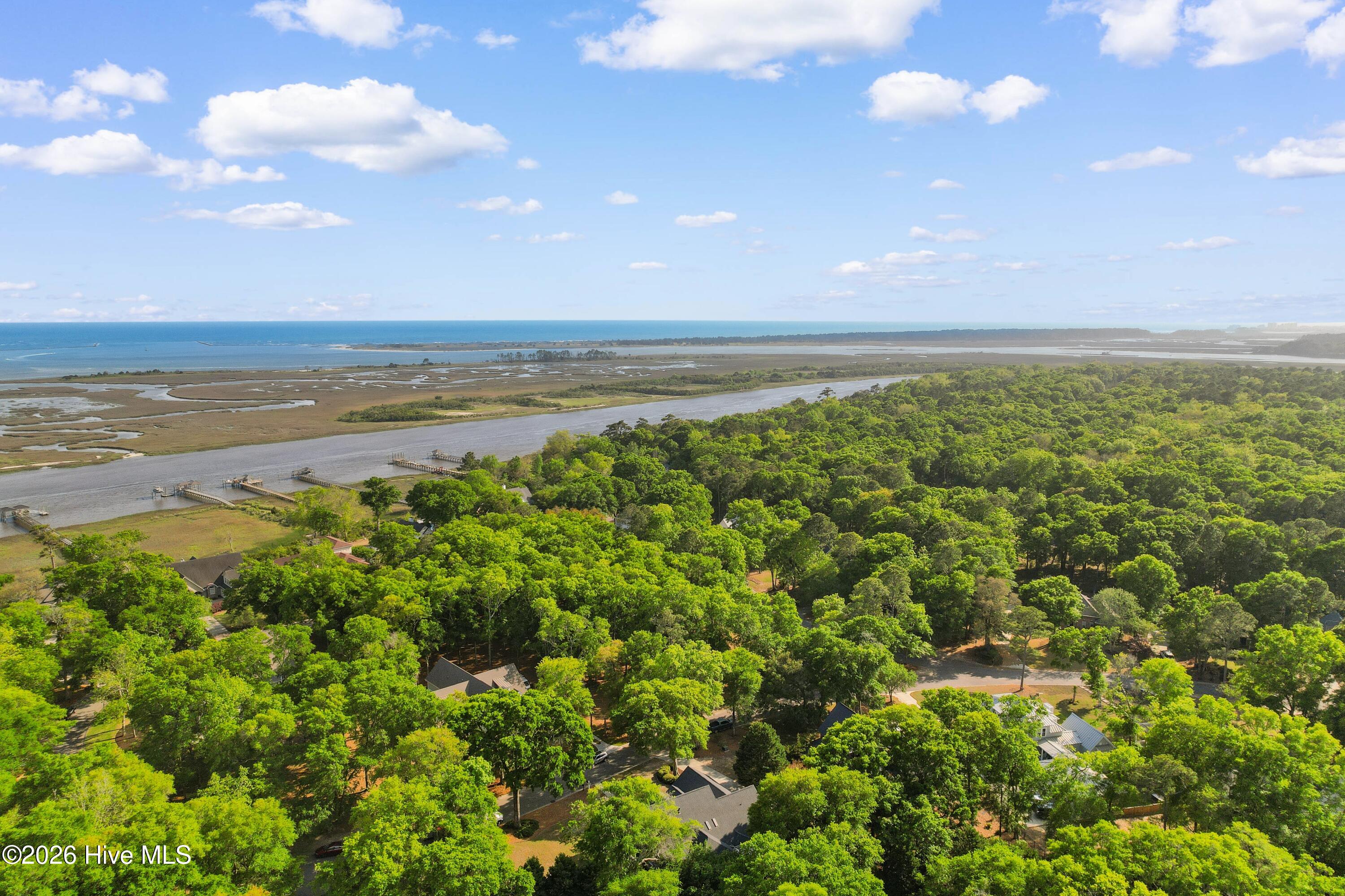 100569260 | Photo 58