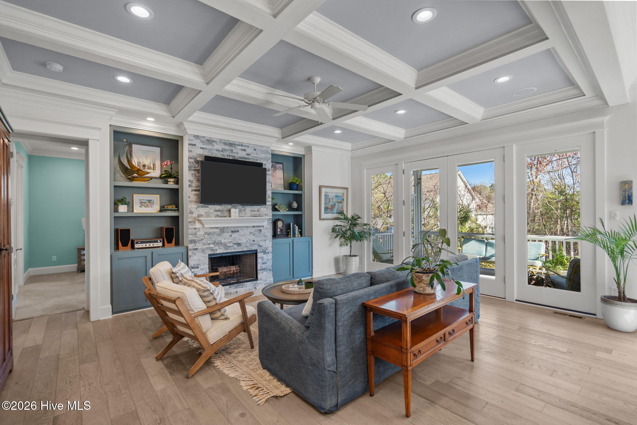 100559894 | Photo 20