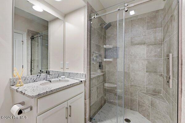 100566172 | Photo 36