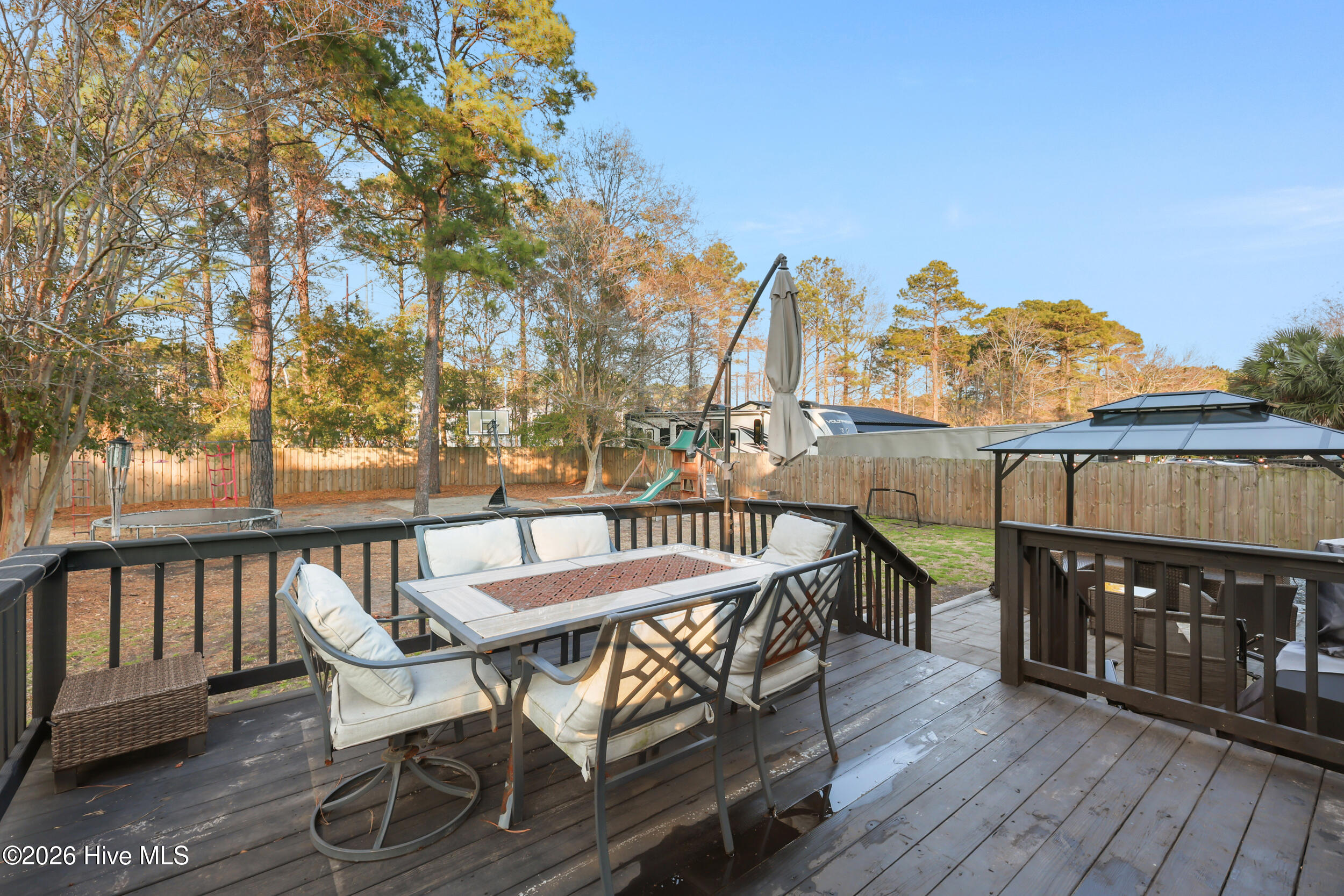 100554652 | Photo 27