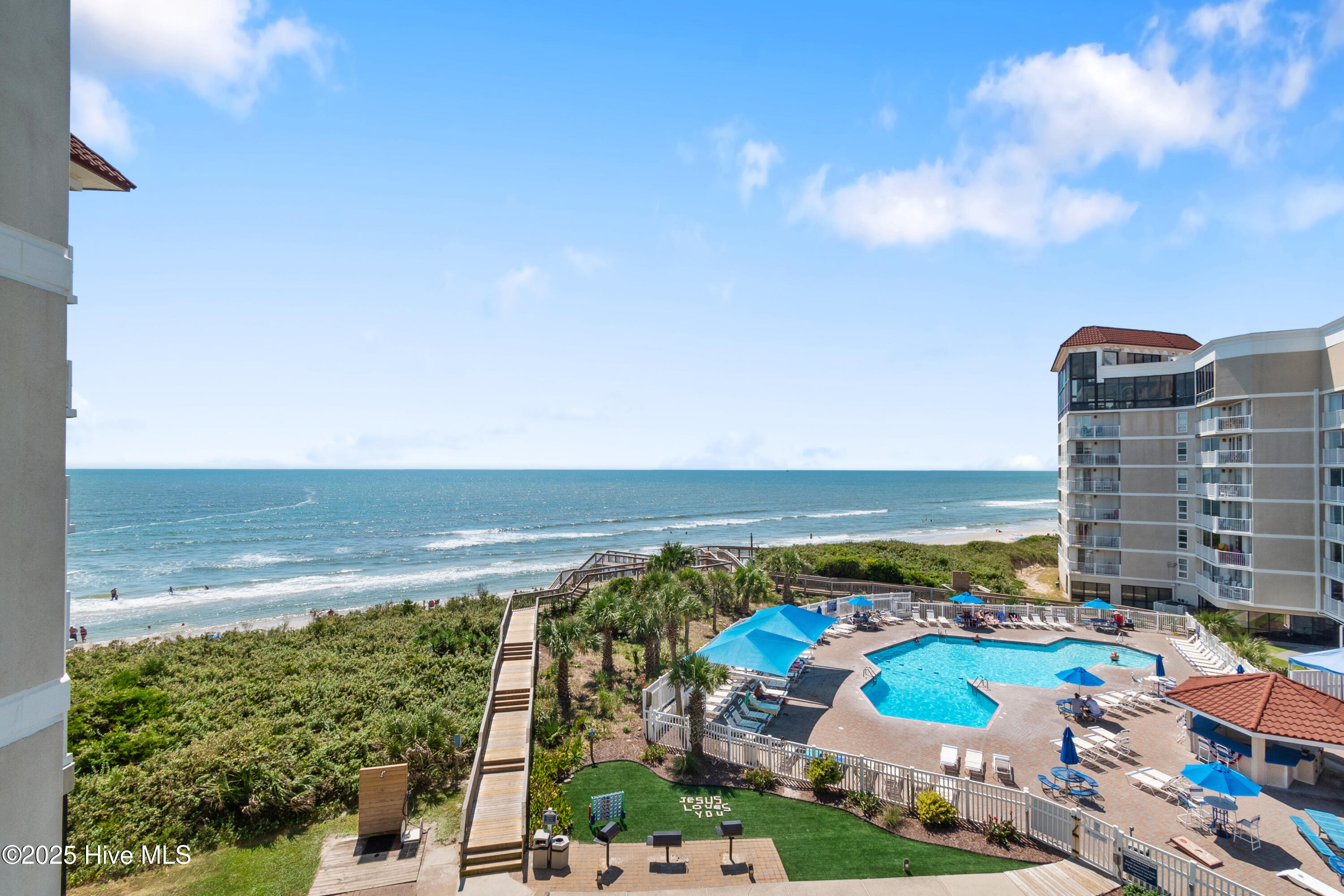 100529644 | Photo 17