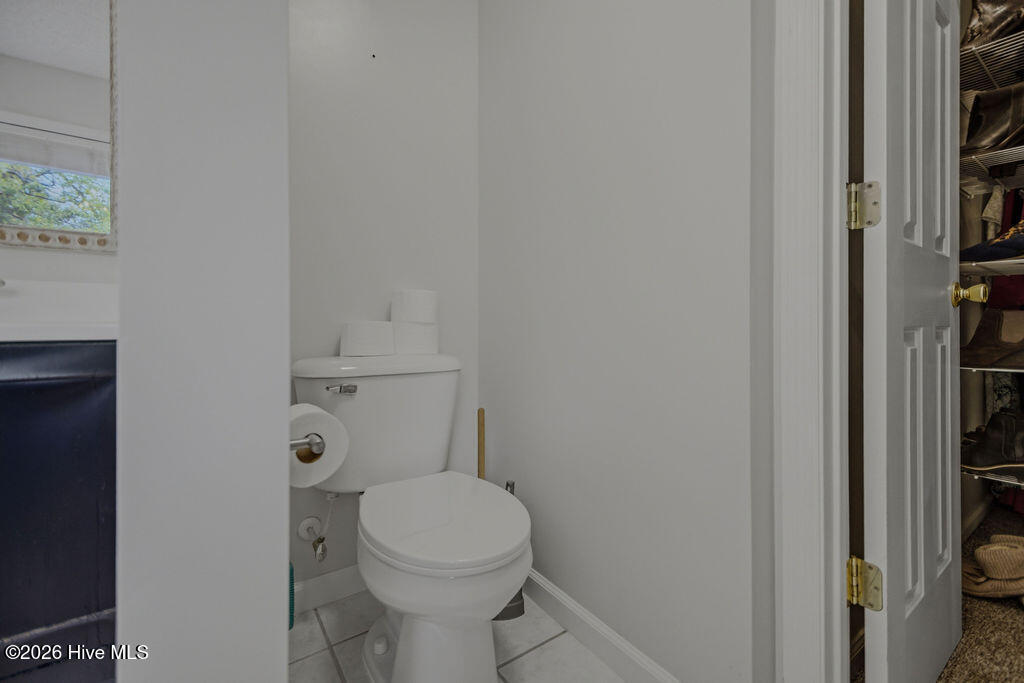 100565606 | Photo 57