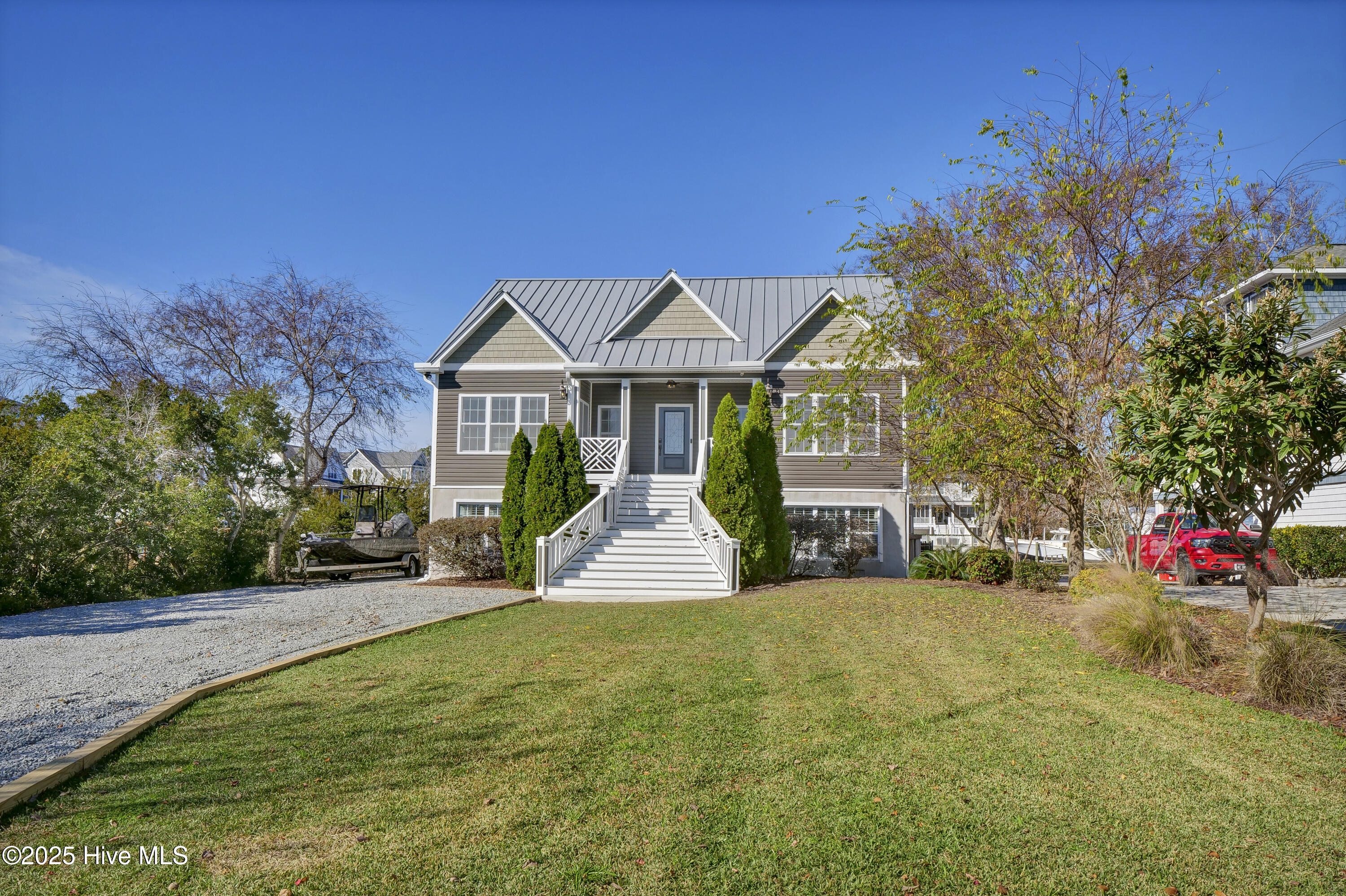 100543040 | Photo 65