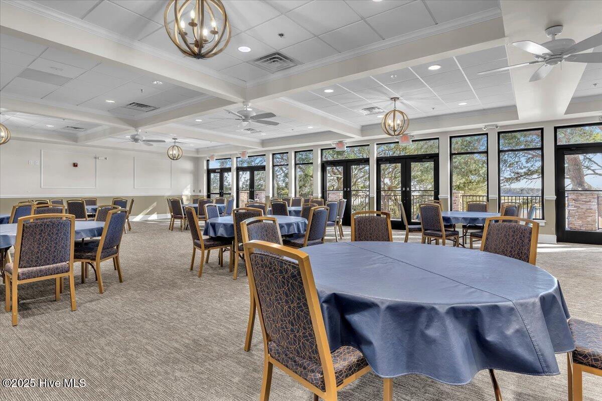 100544384 | Photo 52