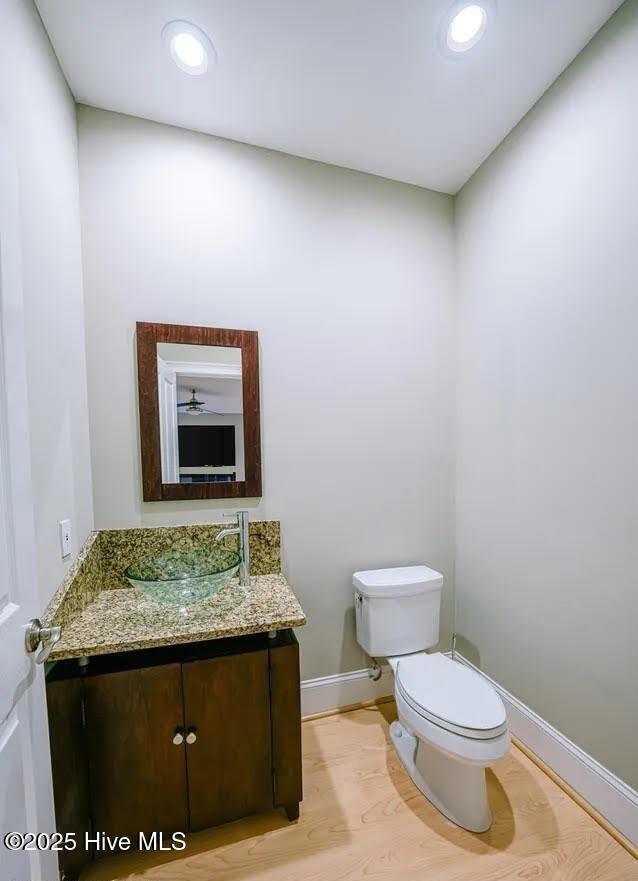 100547219 | Photo 13