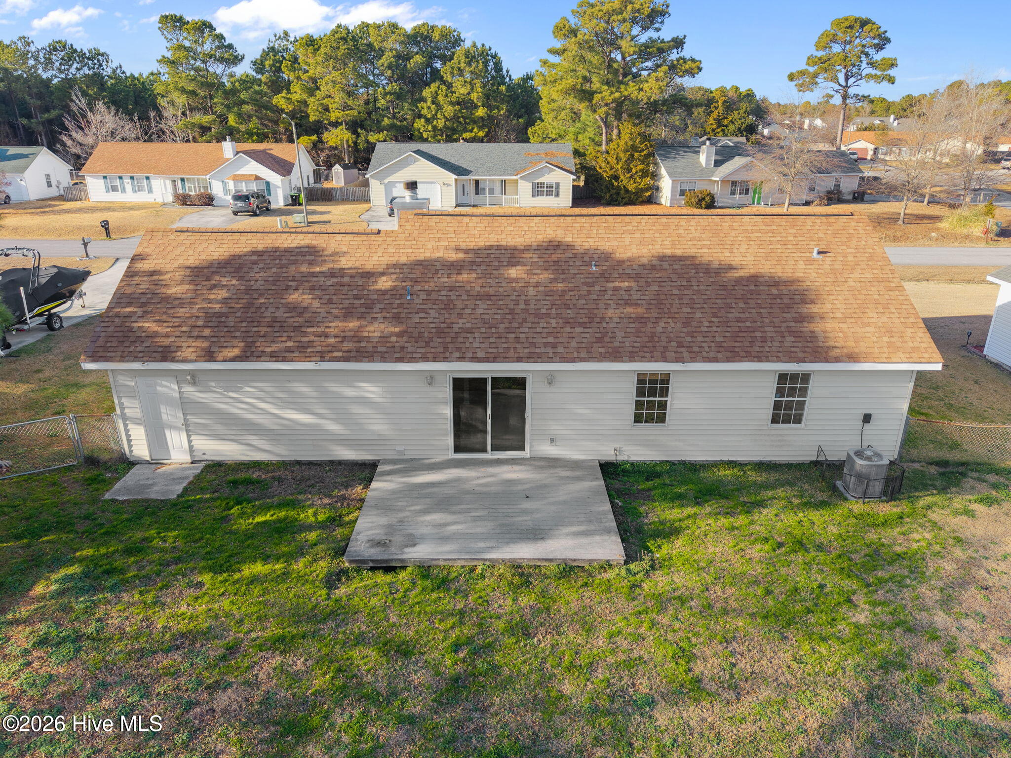 100551287 | Photo 33