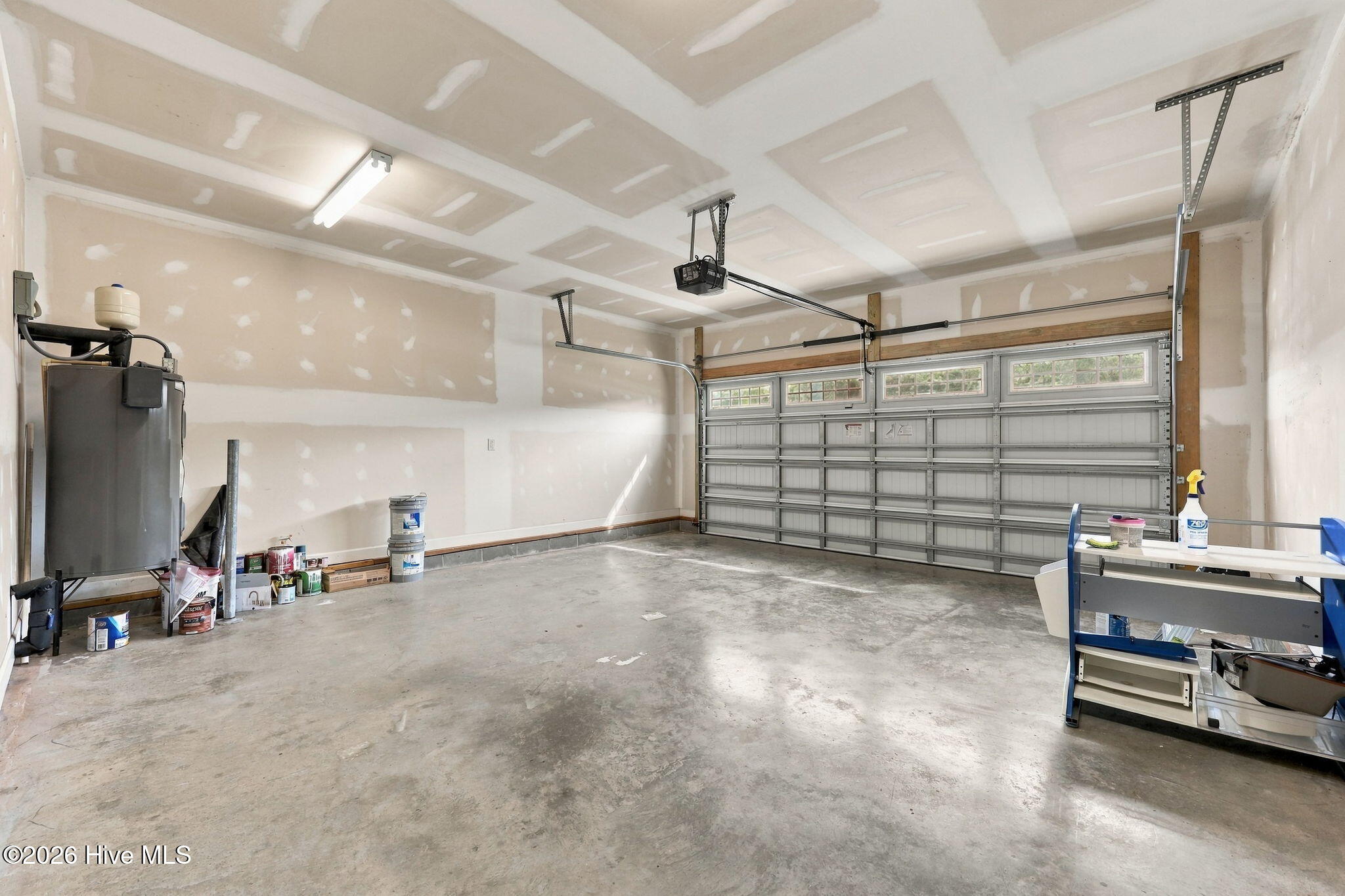 402 Kinroff Drive,Hubert