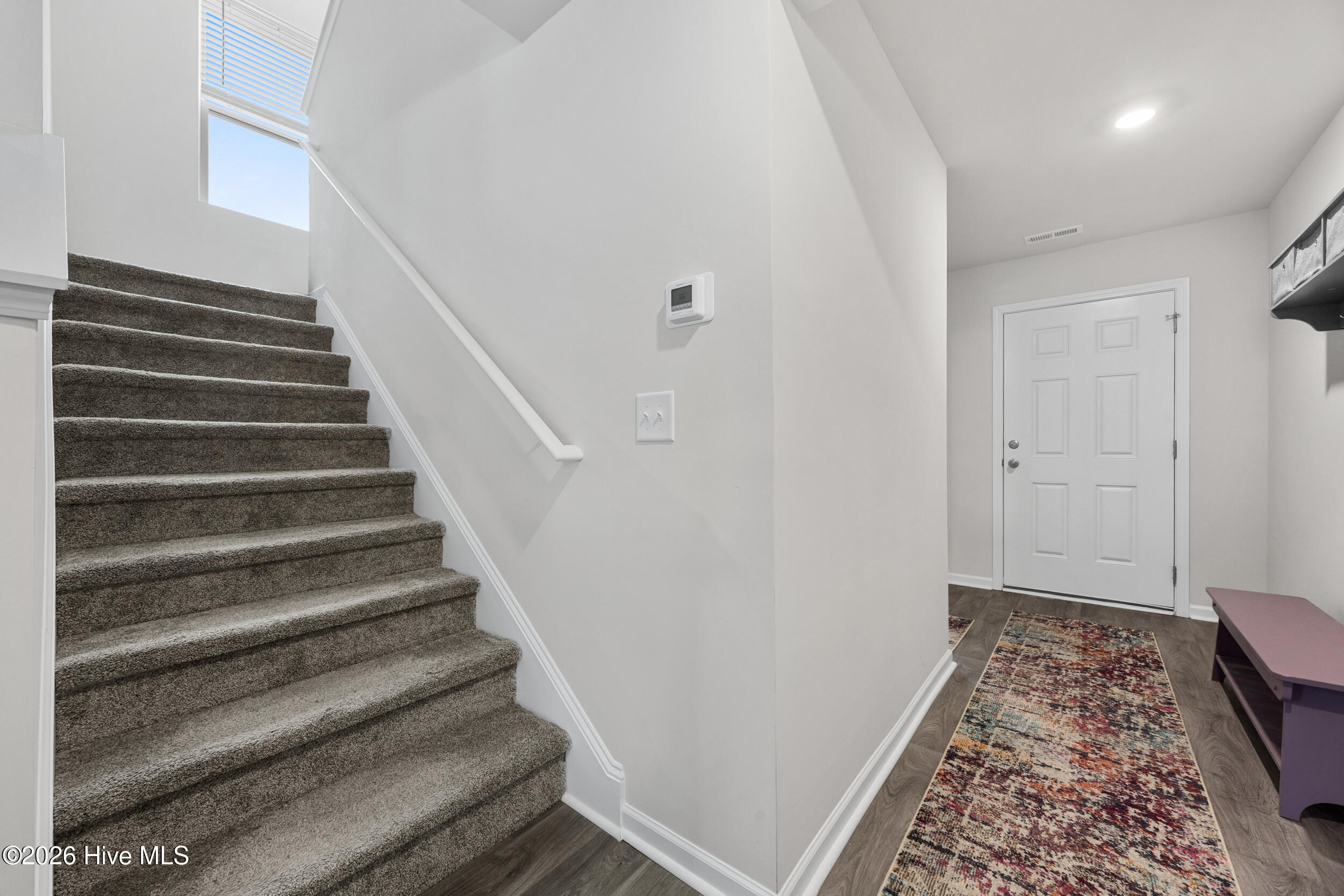 100561972 | Photo 18