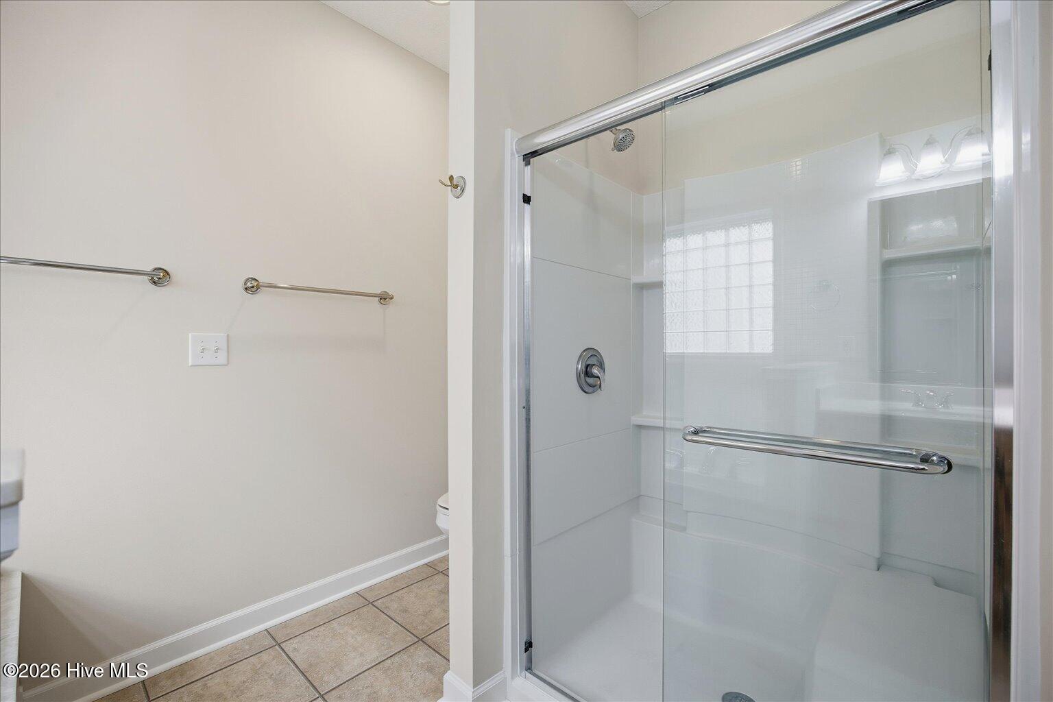 100553011 | Photo 31