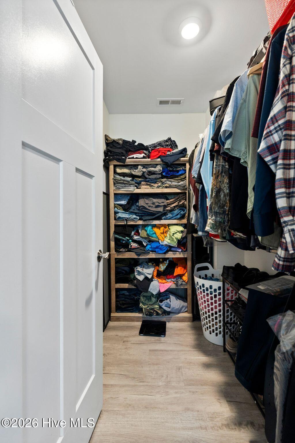 100559666 | Photo 79