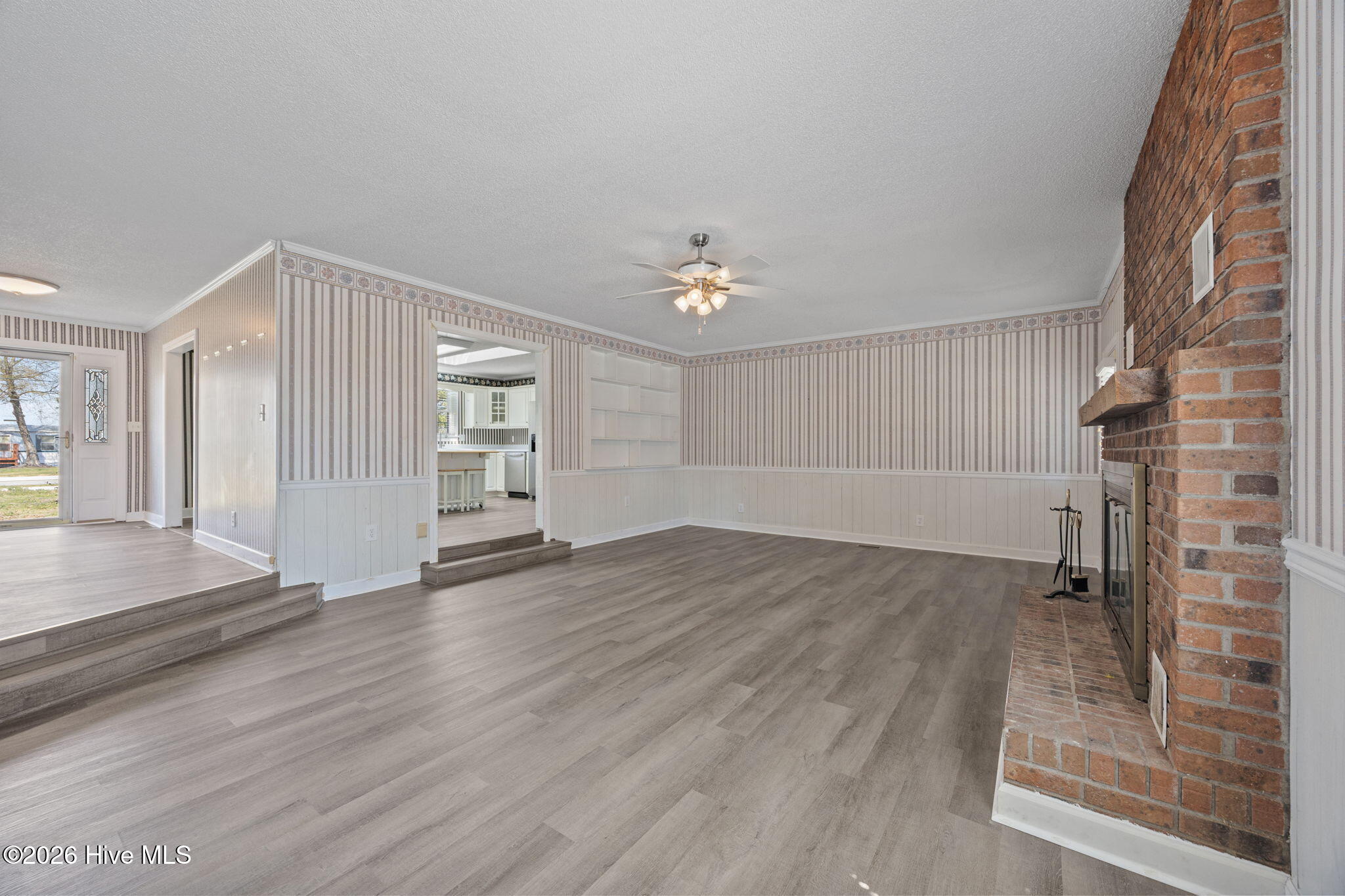 2882 Ivy Road, Greenville, NC, 27858