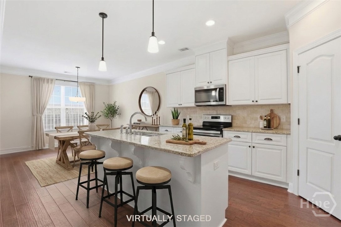 Island/Breakfast Bar  Kitchen