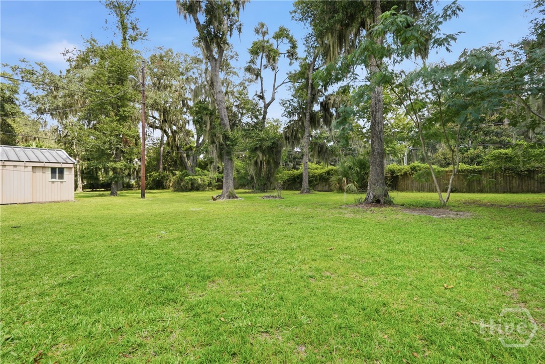 4th image of 2429 Dolphin Dr, Savannah, GA 31406 | MLS# SA363202