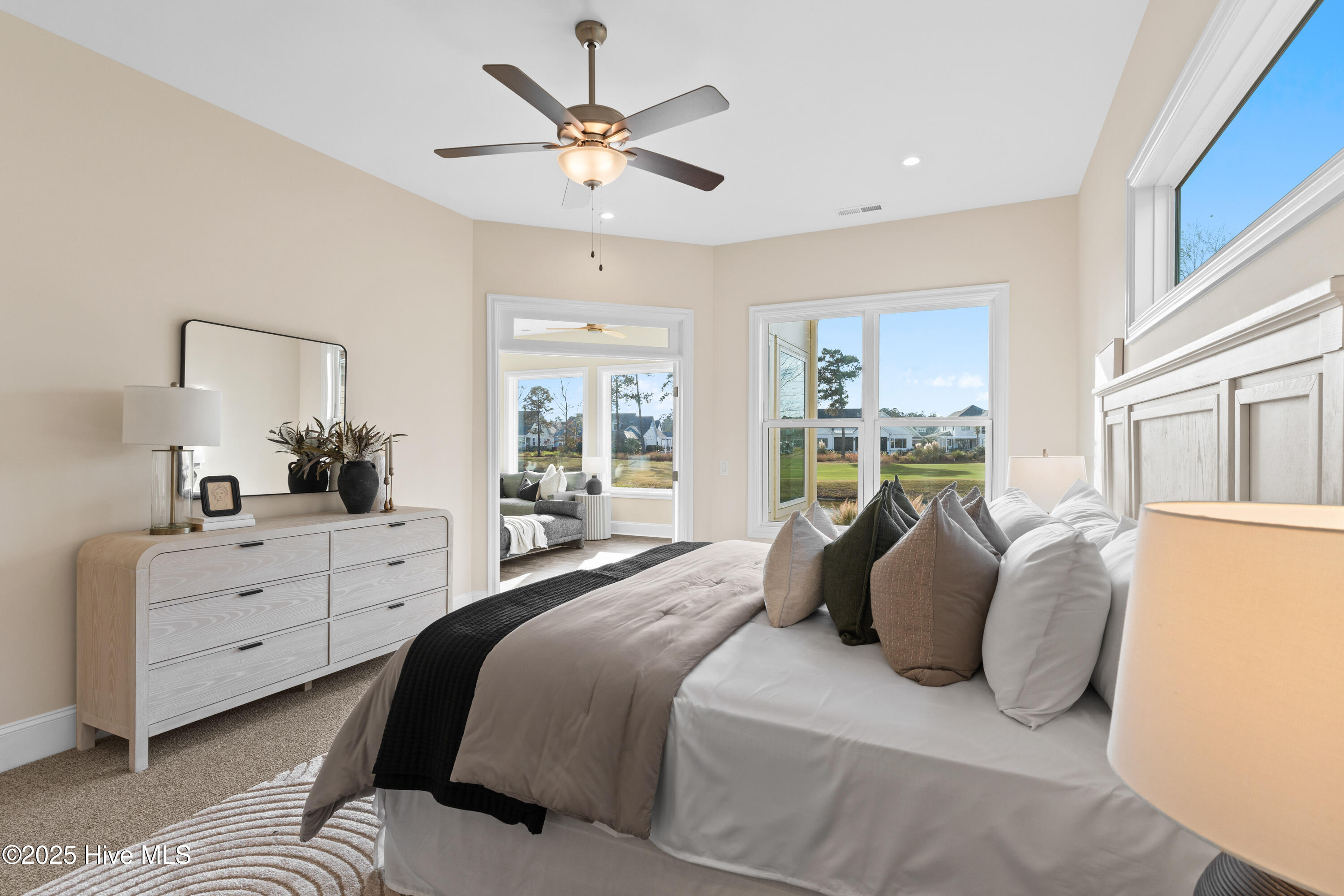 100524030 | Photo 30