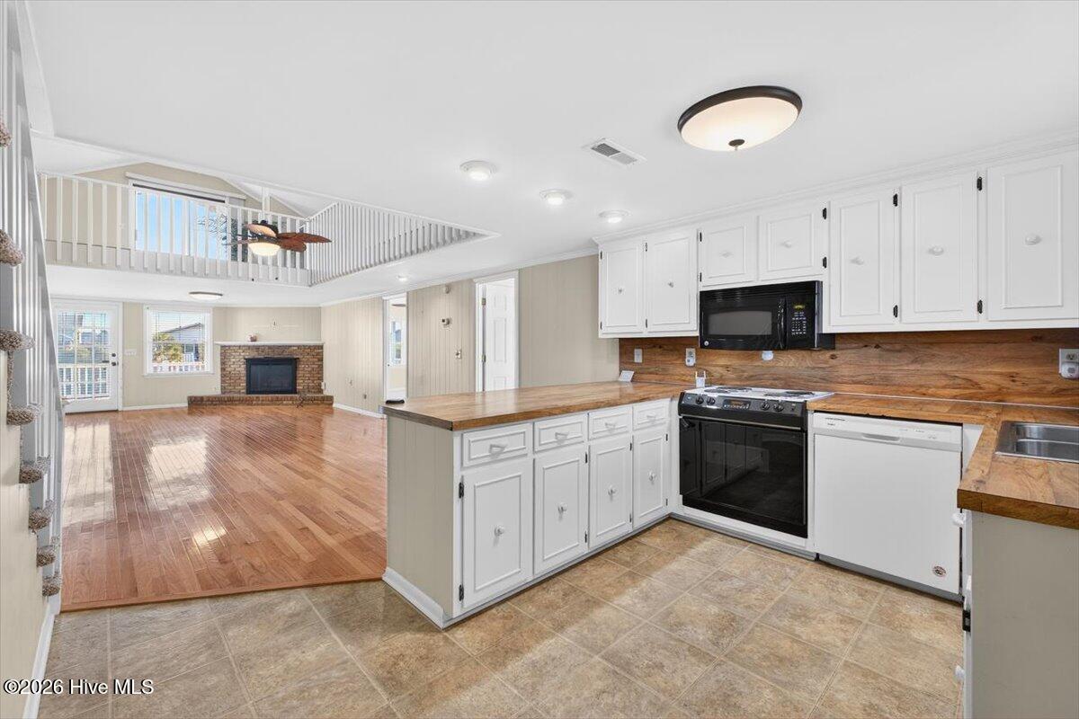 100548293 | Photo 19