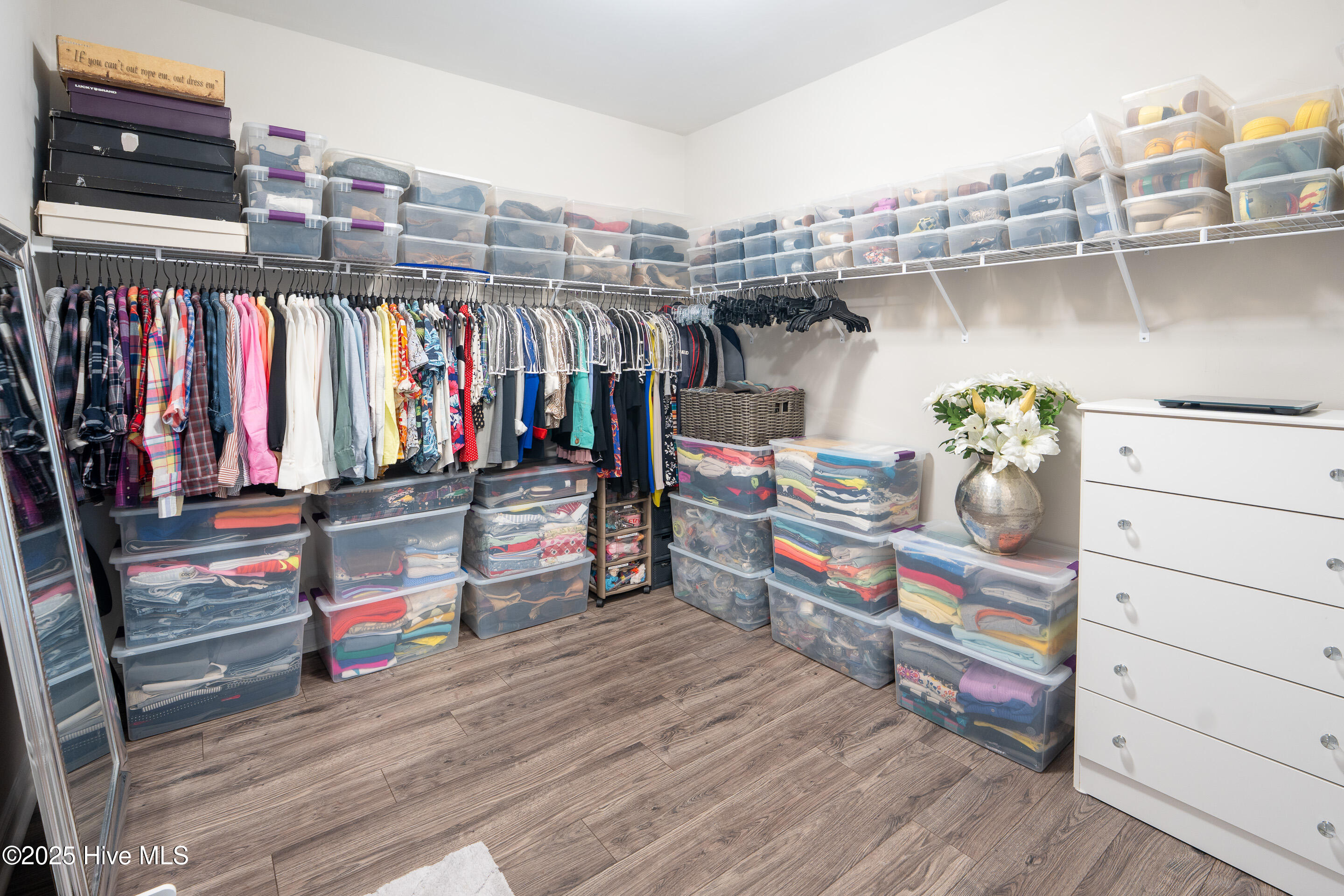 100526662 | Photo 40