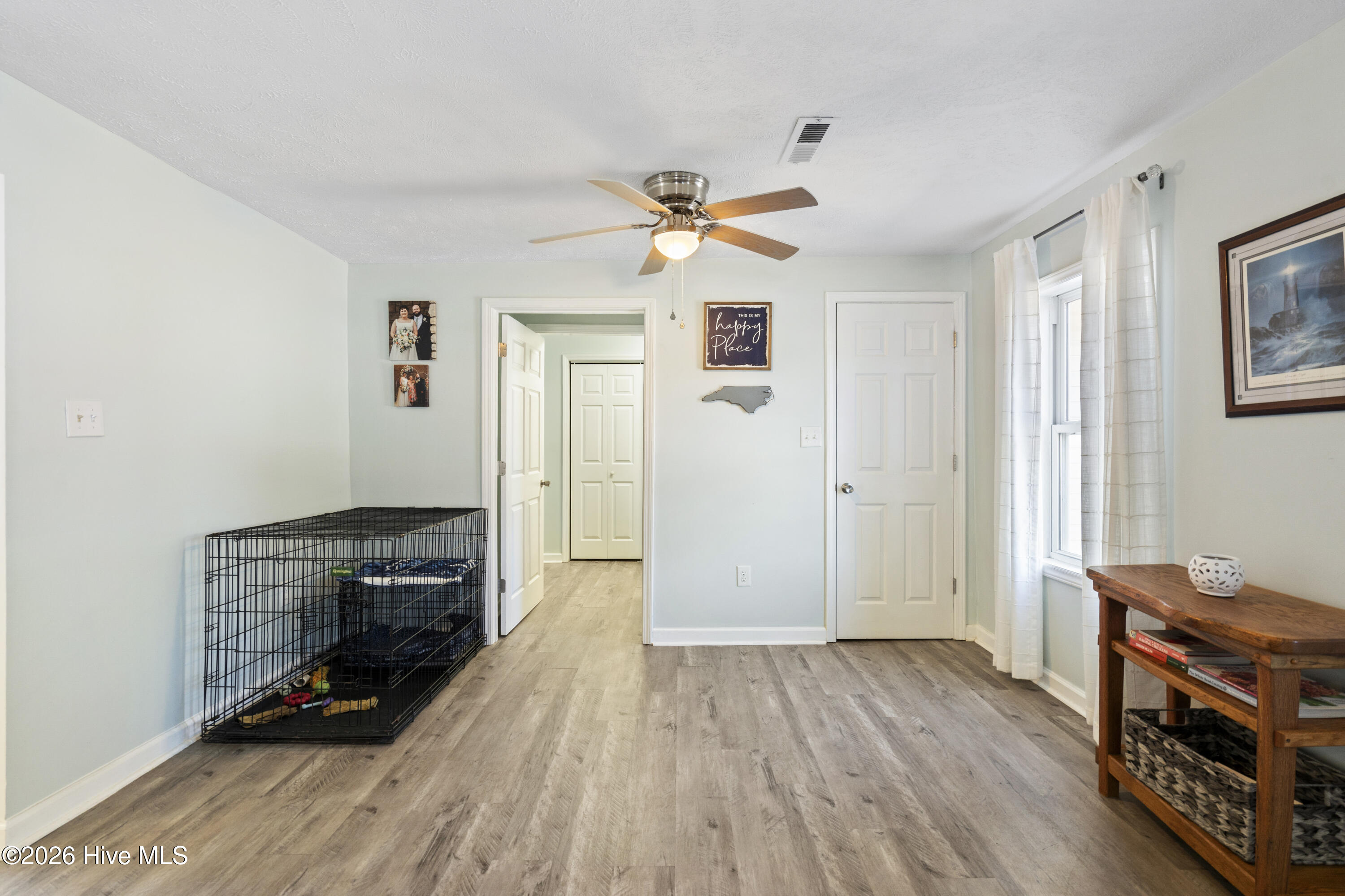 100553037 | Photo 15