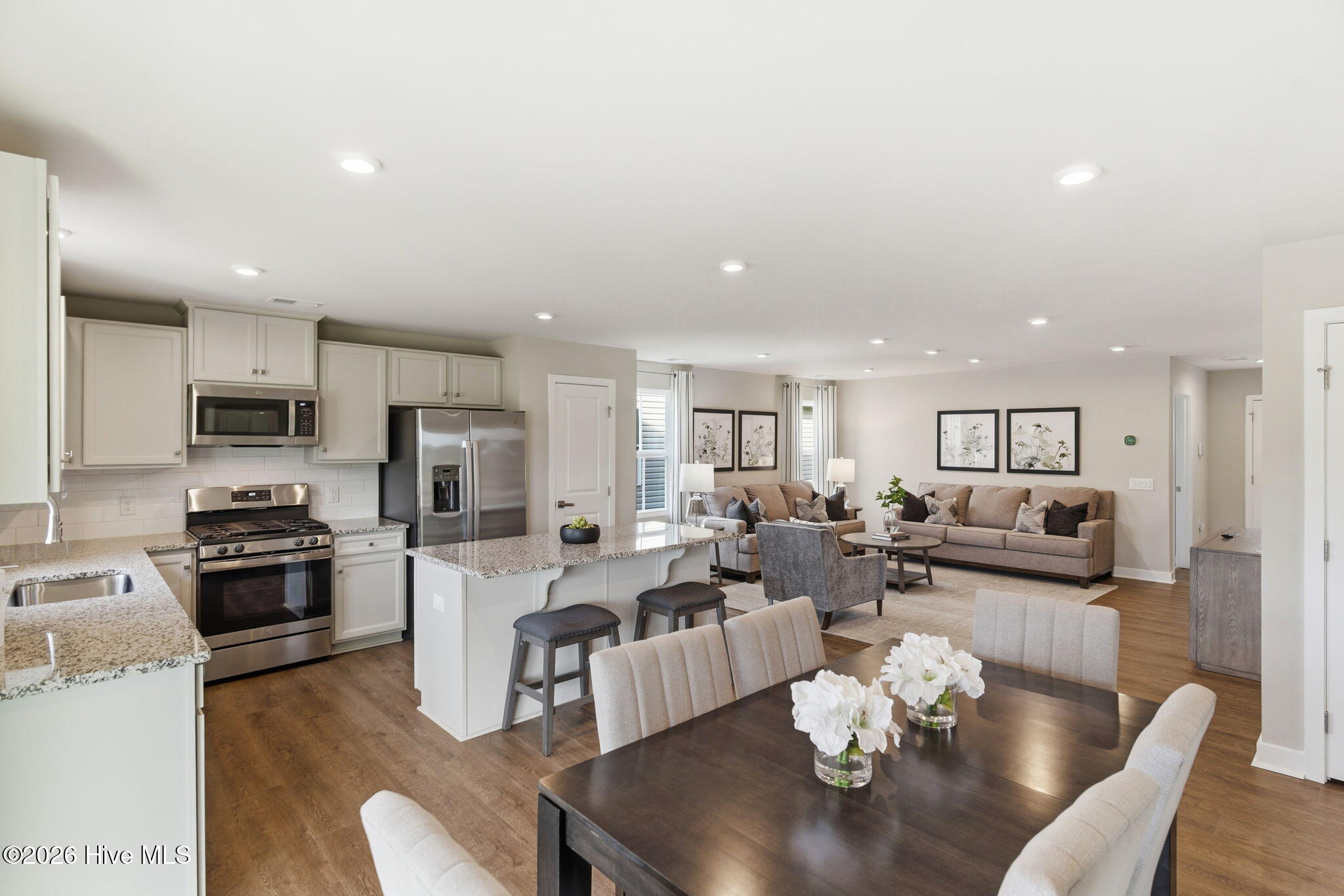 1123 Middle Crest Drive NE, Bolivia, NC, 28422