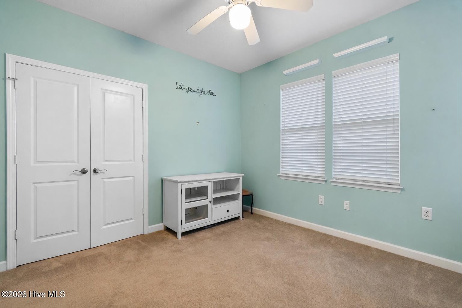 100566466 | Photo 21