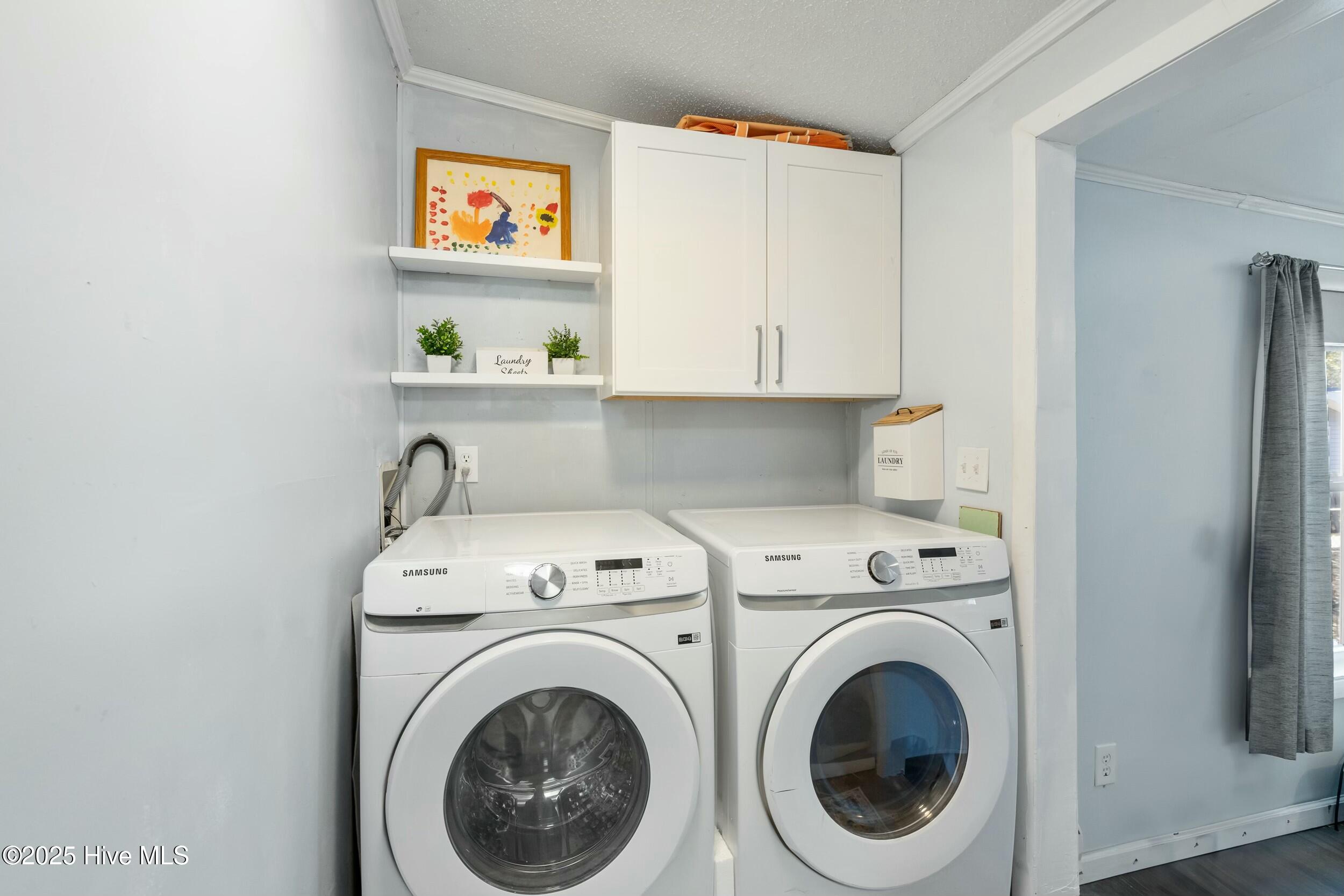 100482748 | Photo 23