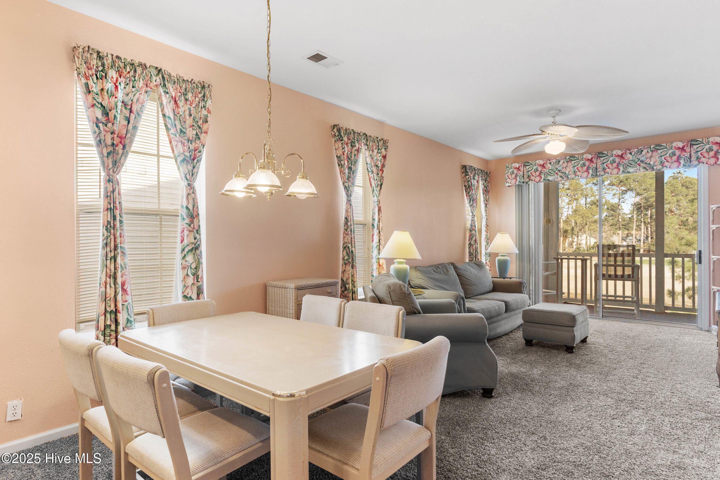 100482568 | Photo 13